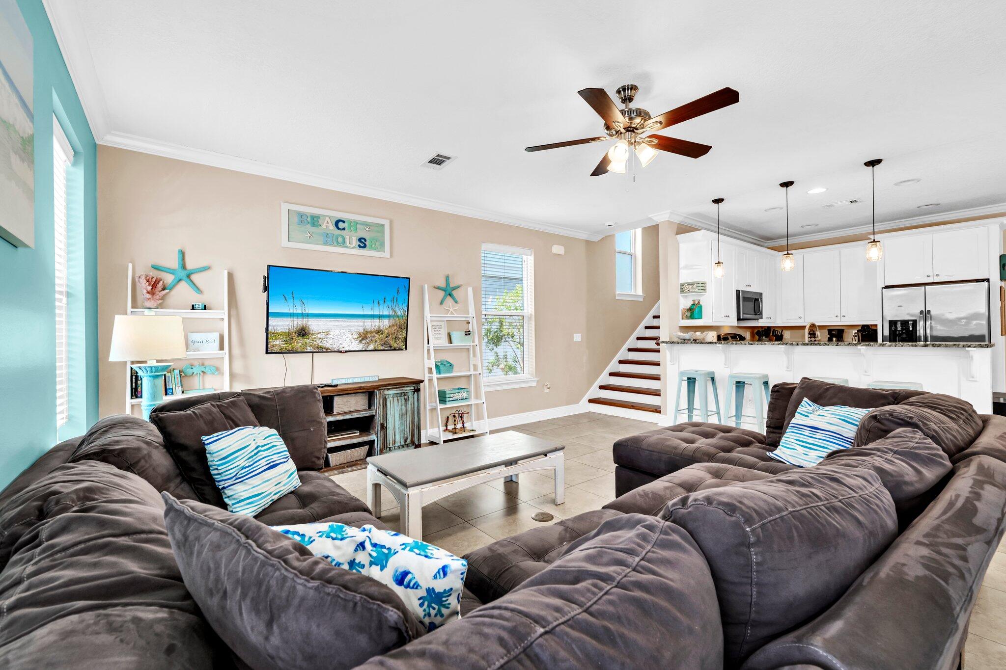 211 Tahitian Way