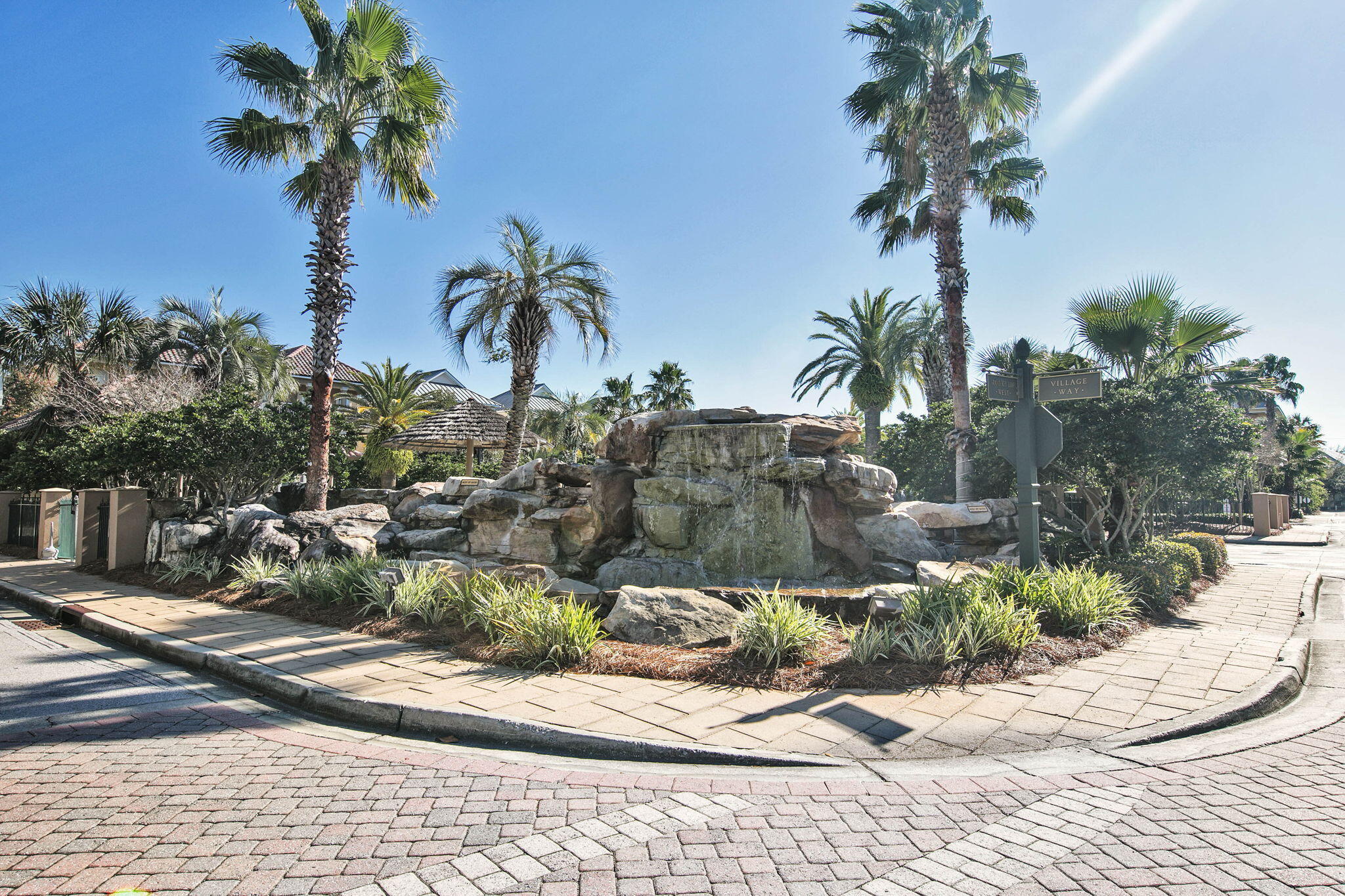 211 Tahitian Way