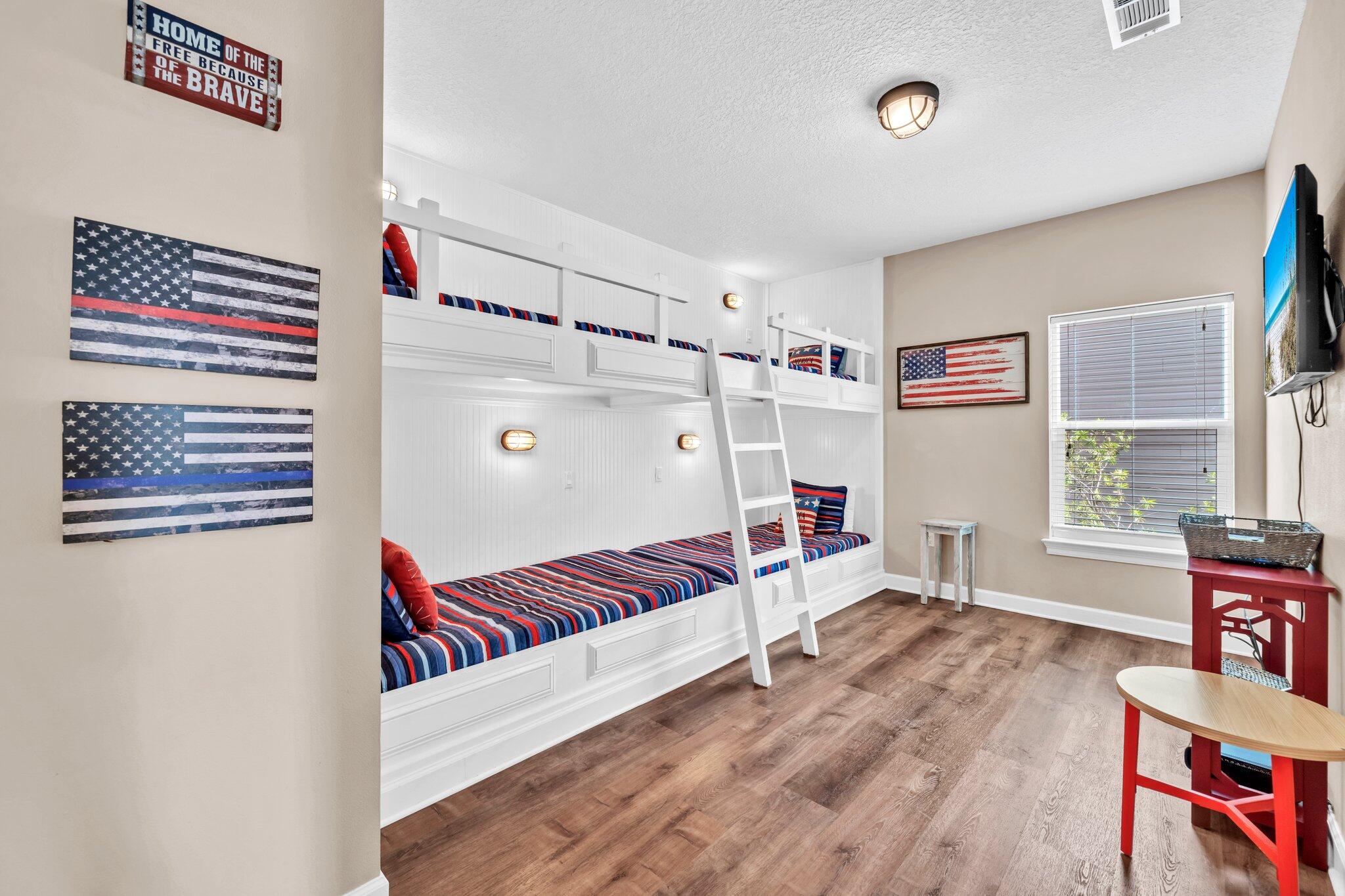 211 Tahitian Way