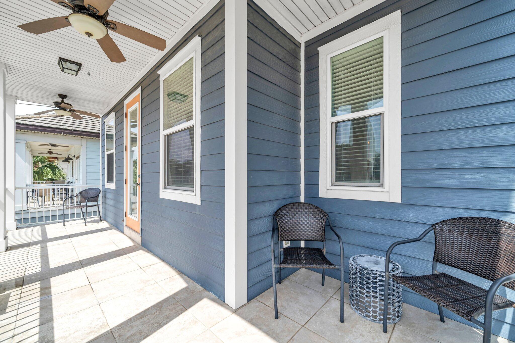 211 Tahitian Way