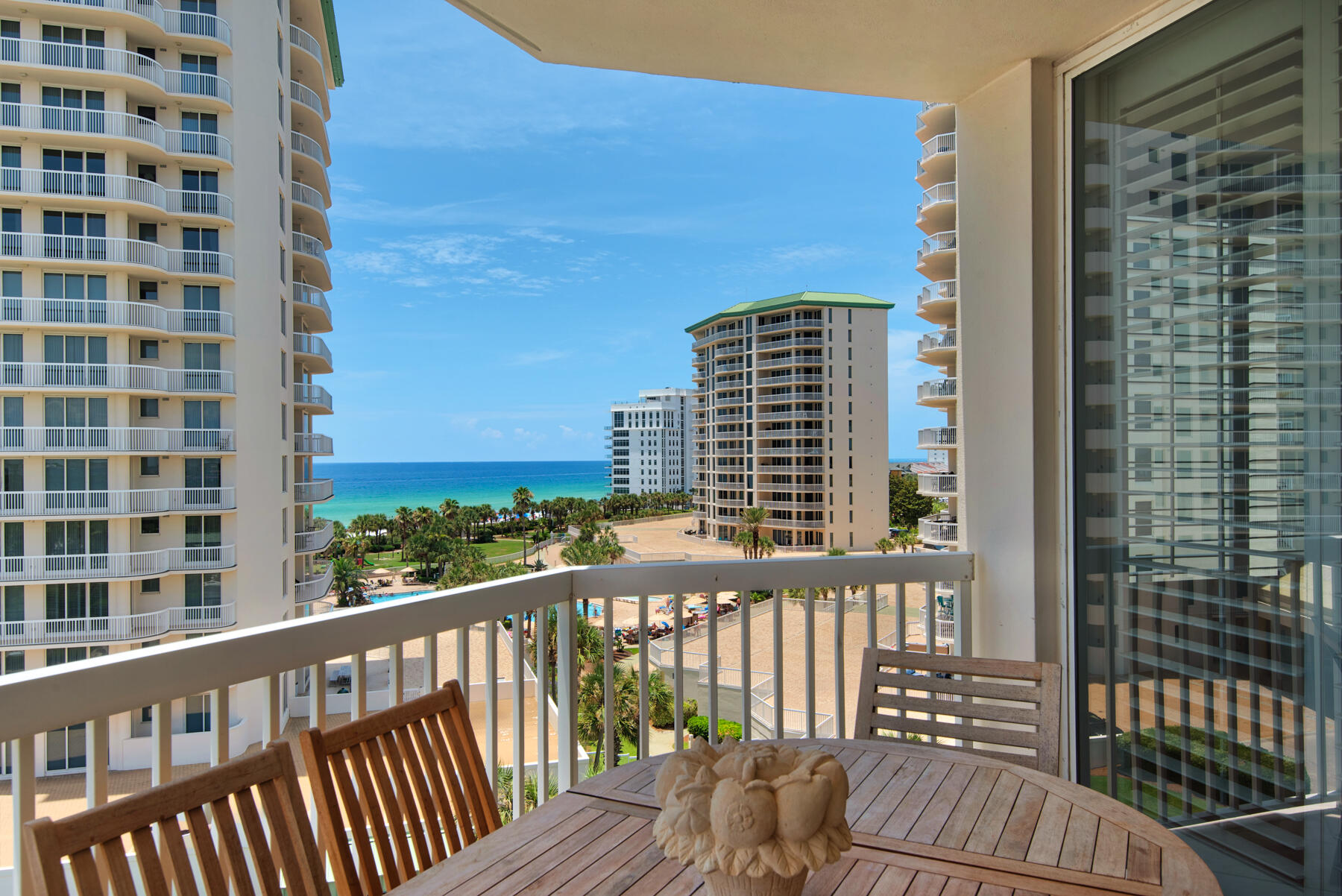 15500 Emerald Coast Parkway 606