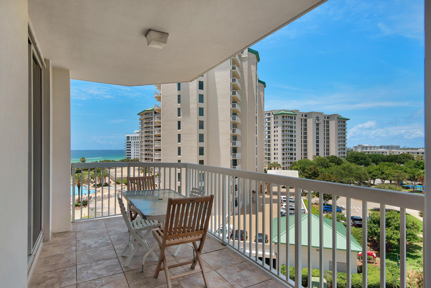 15500 Emerald Coast Parkway 606