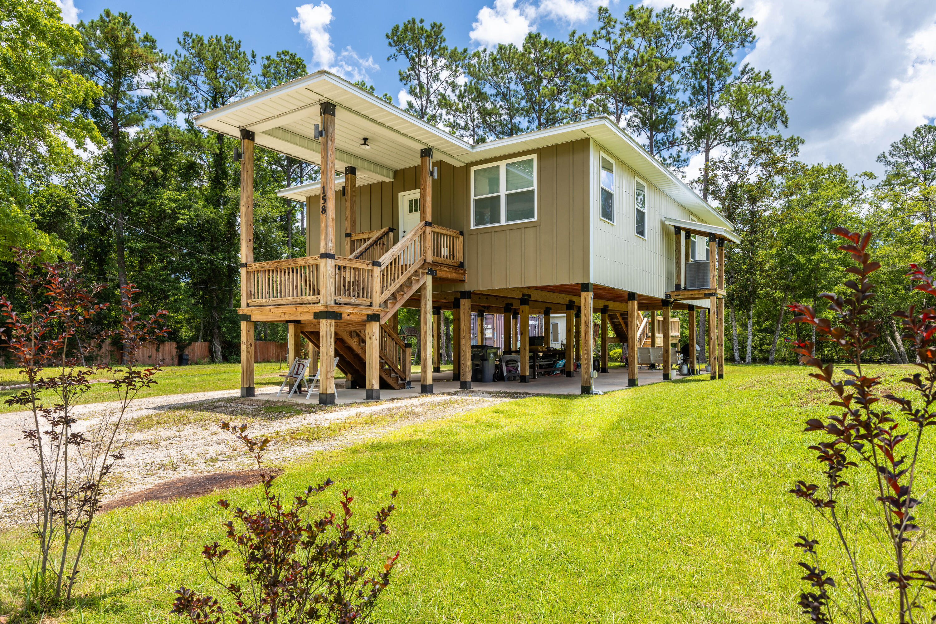 158 Johns Lane