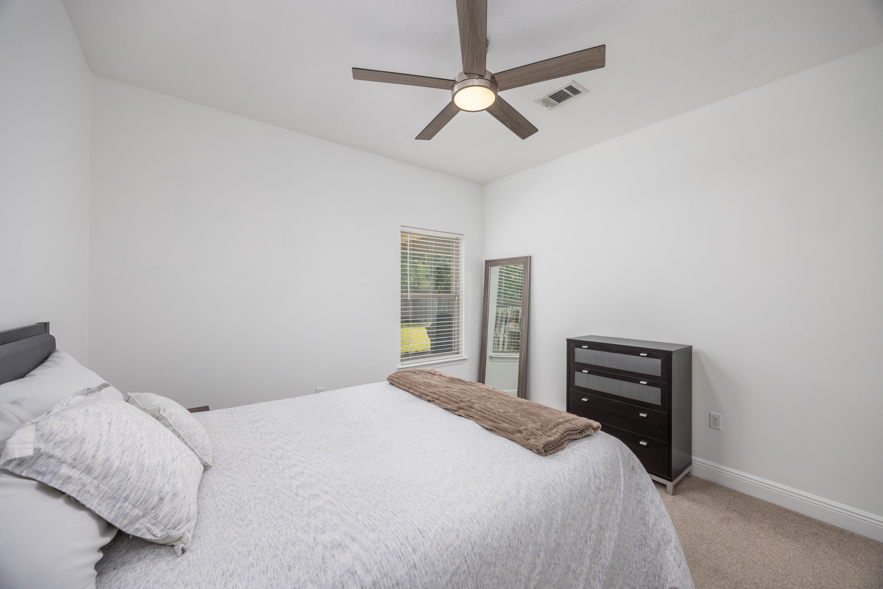 902 Cocobolo Drive