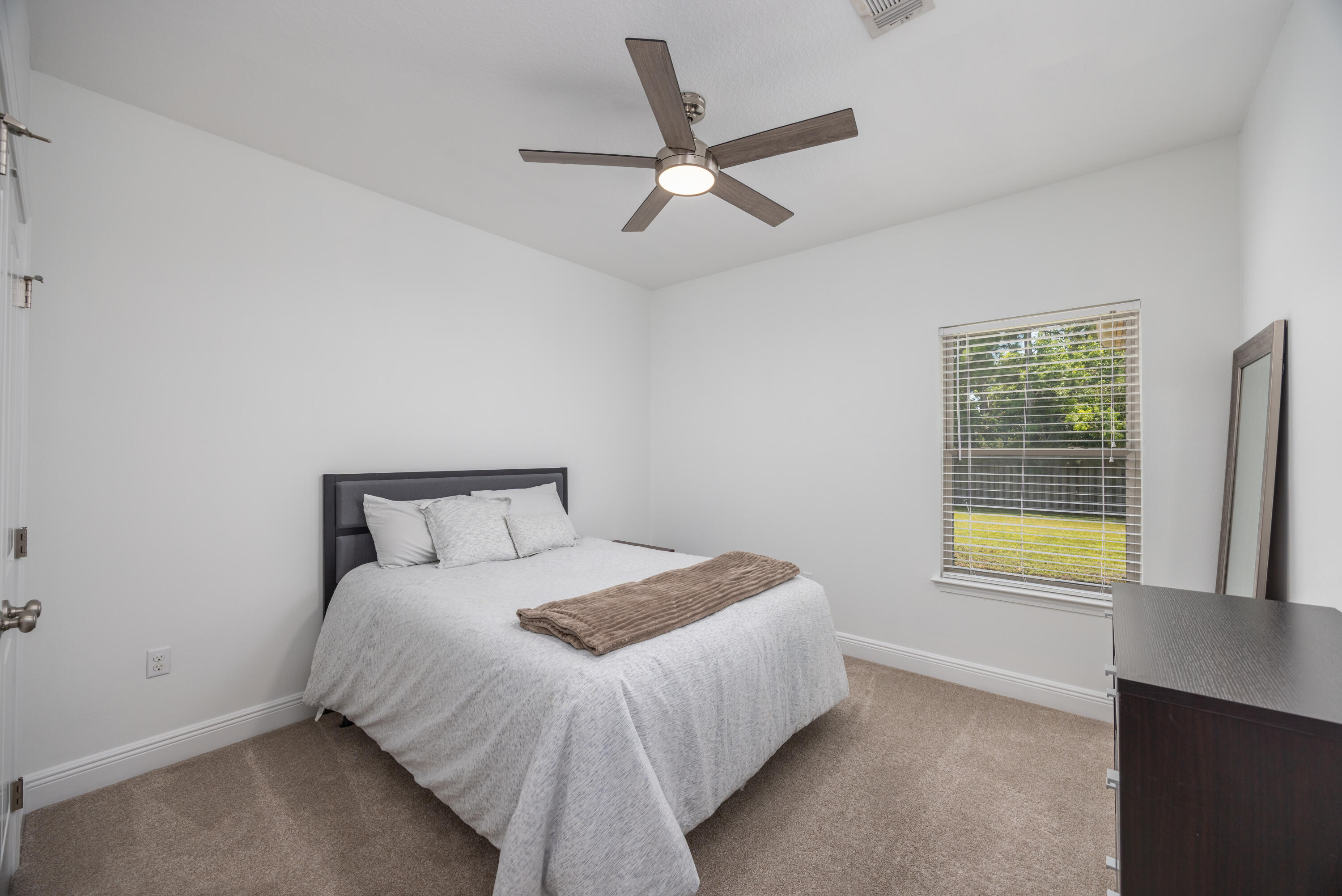 902 Cocobolo Drive