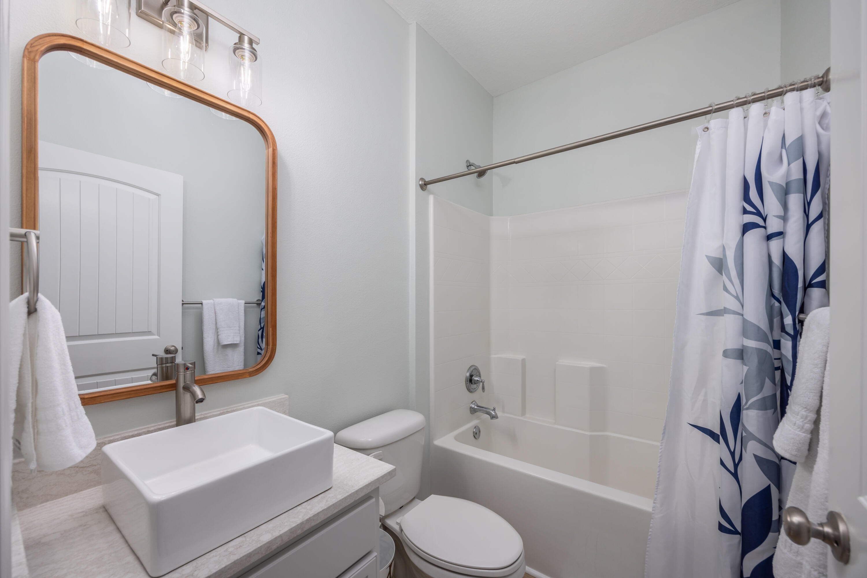 902 Cocobolo Drive