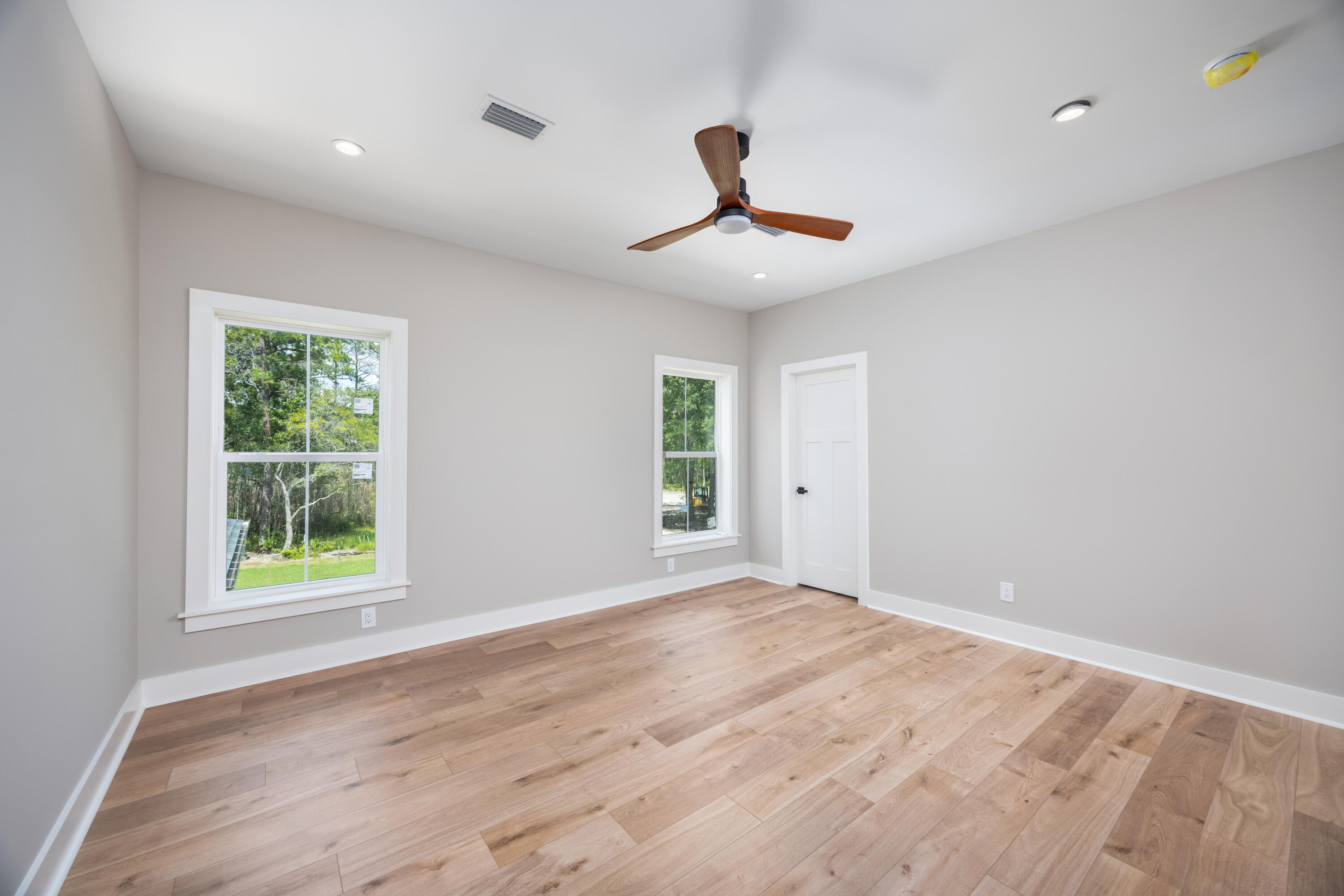 245 Island Grove Drive