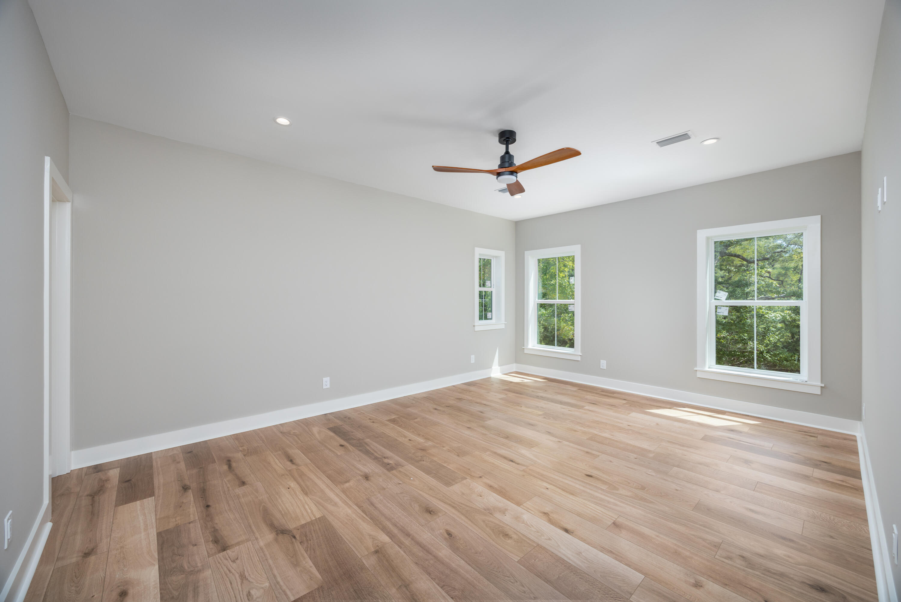 245 Island Grove Drive