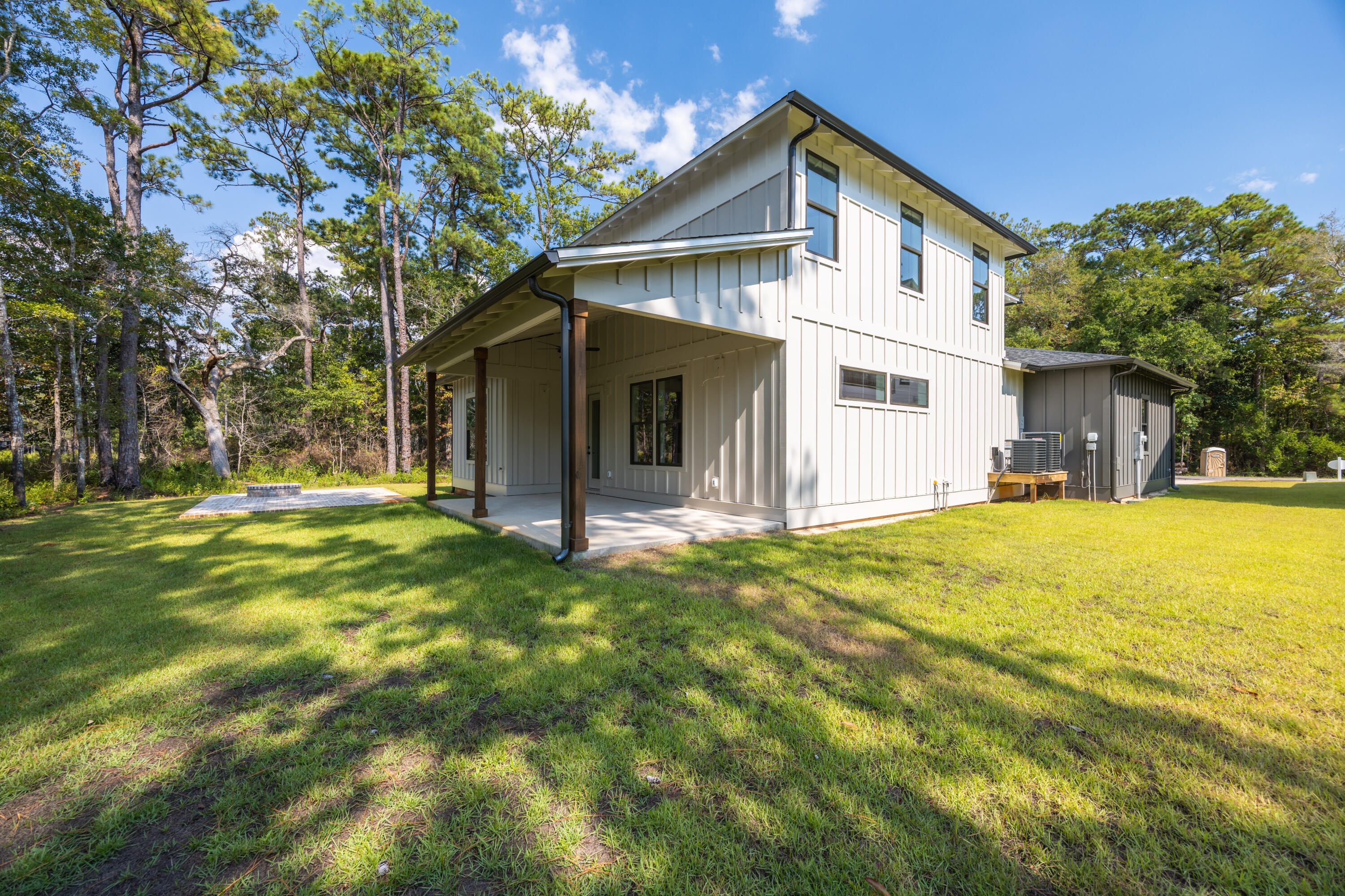 33 Eagle Place