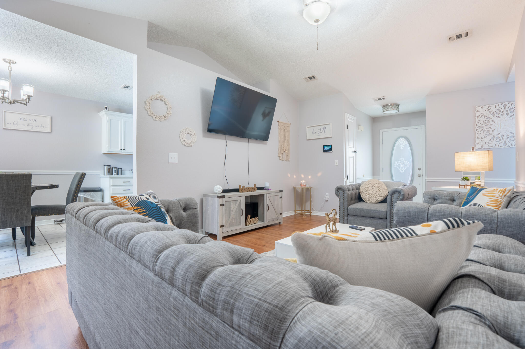 512 Hyde Park Drive