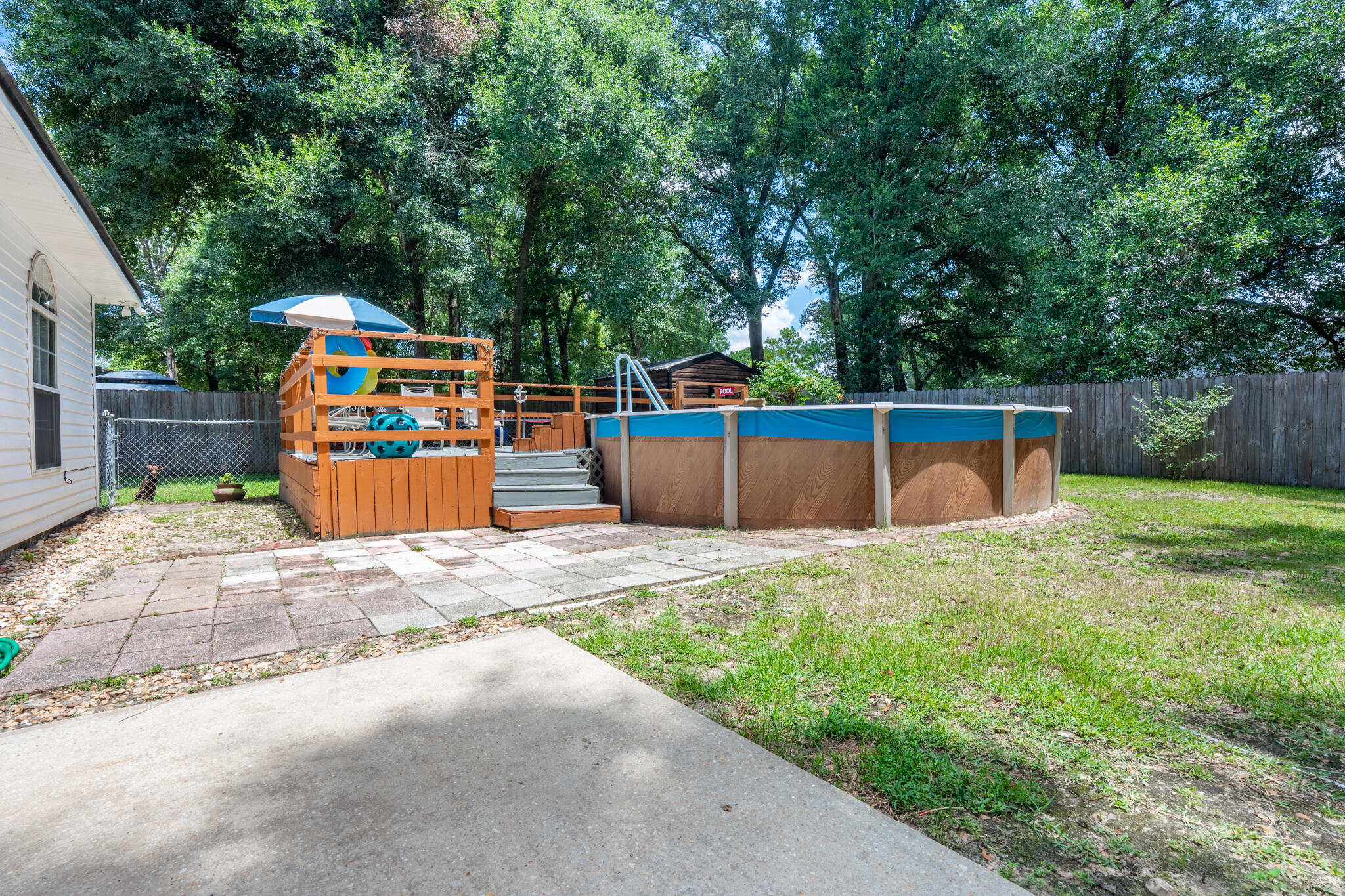 512 Hyde Park Drive