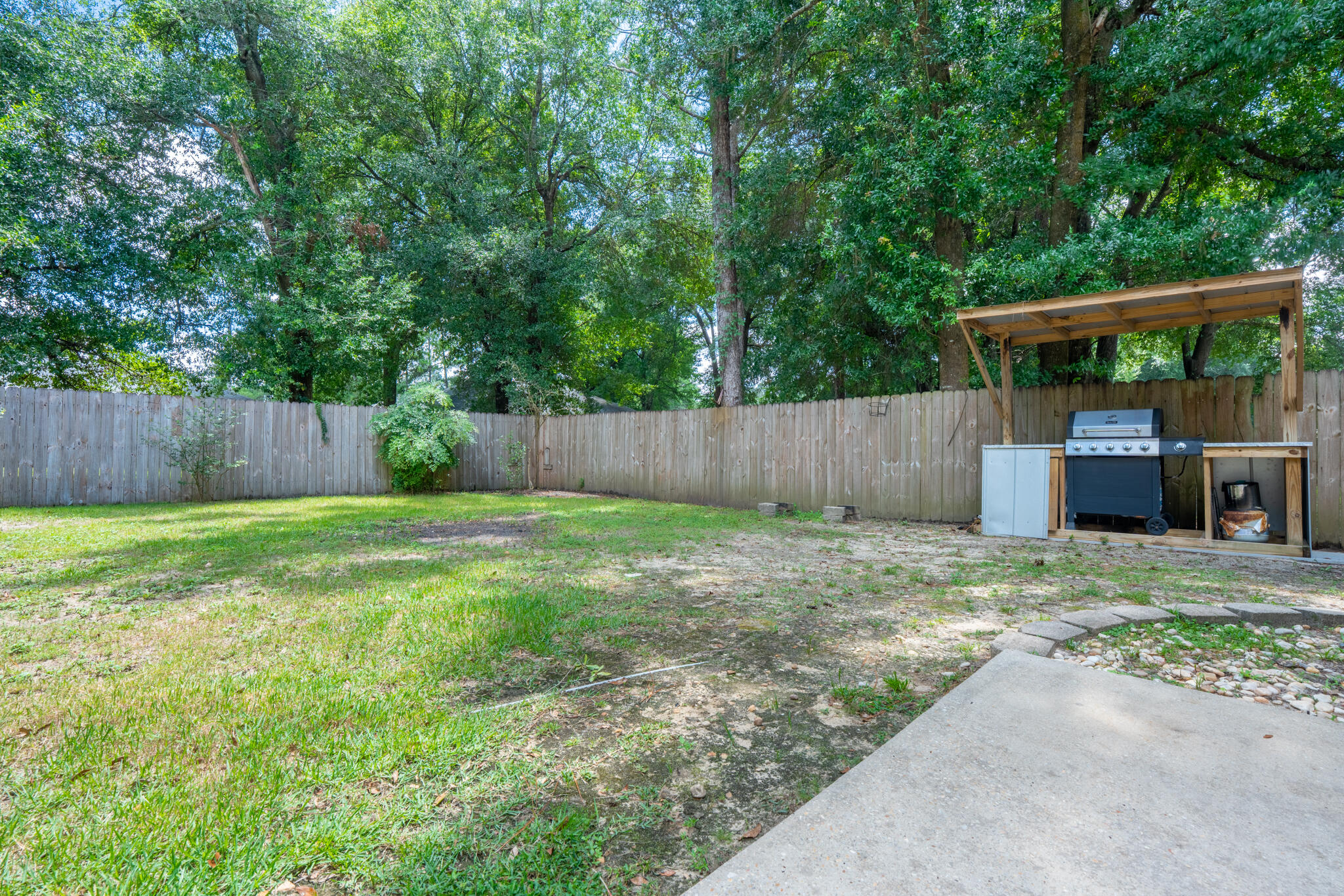 512 Hyde Park Drive