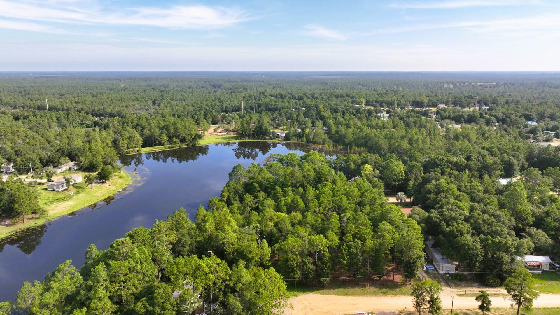 TBD country boulevard, DeFuniak Springs