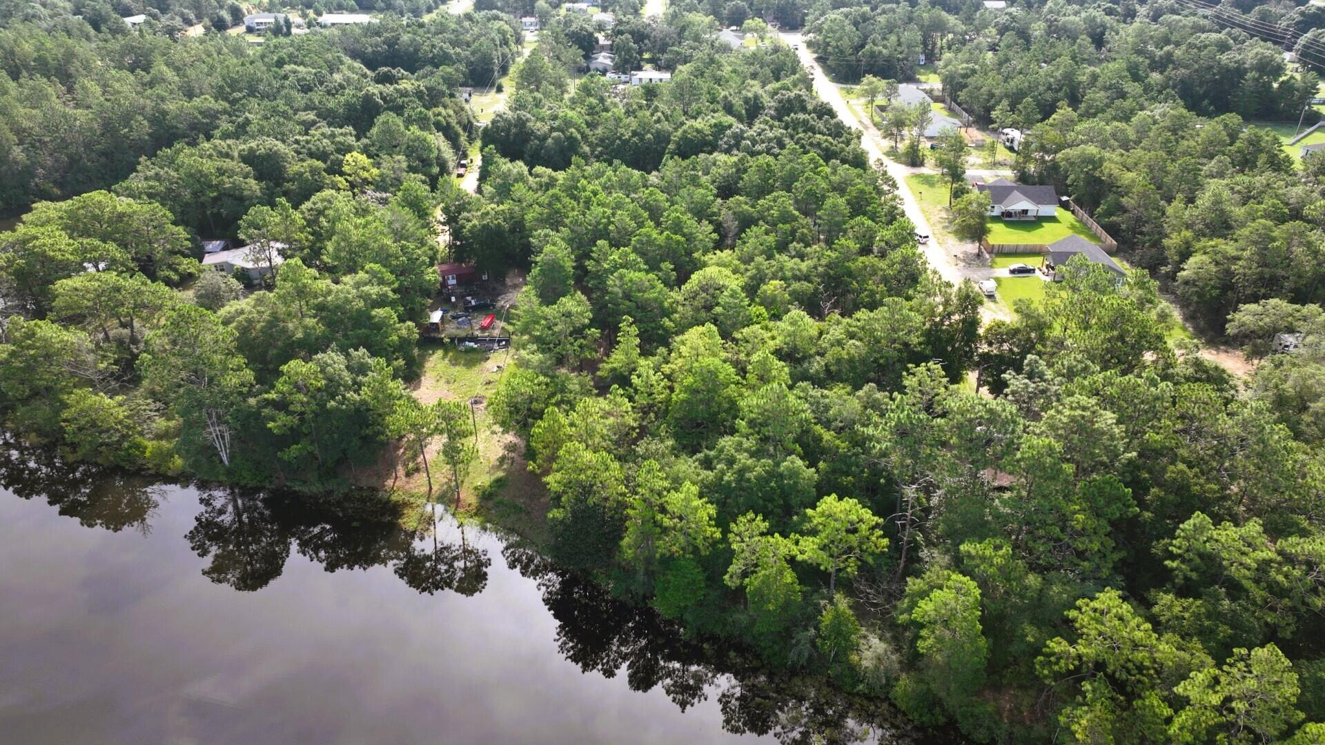 TBD country boulevard, DeFuniak Springs