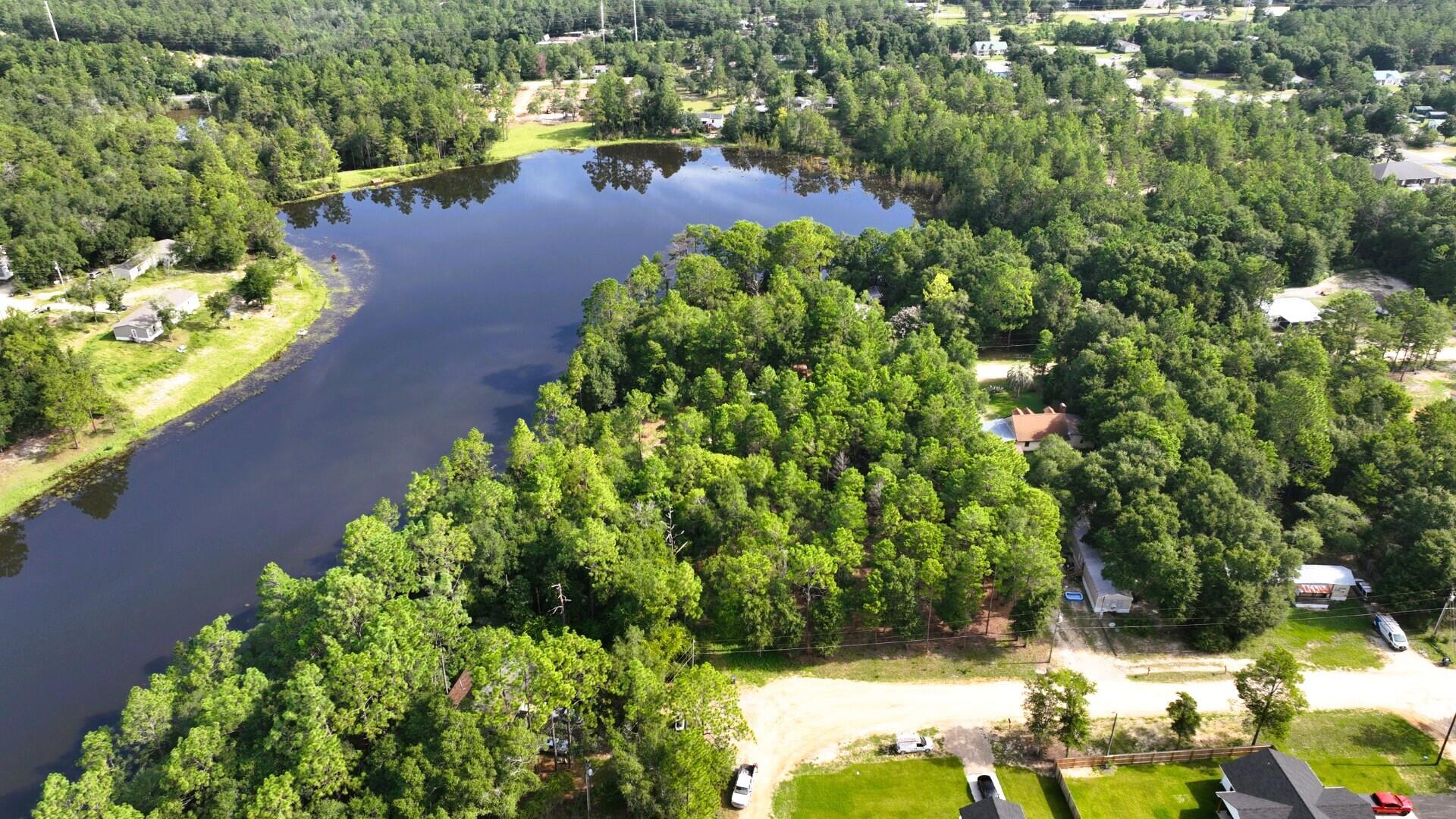 TBD country boulevard, DeFuniak Springs