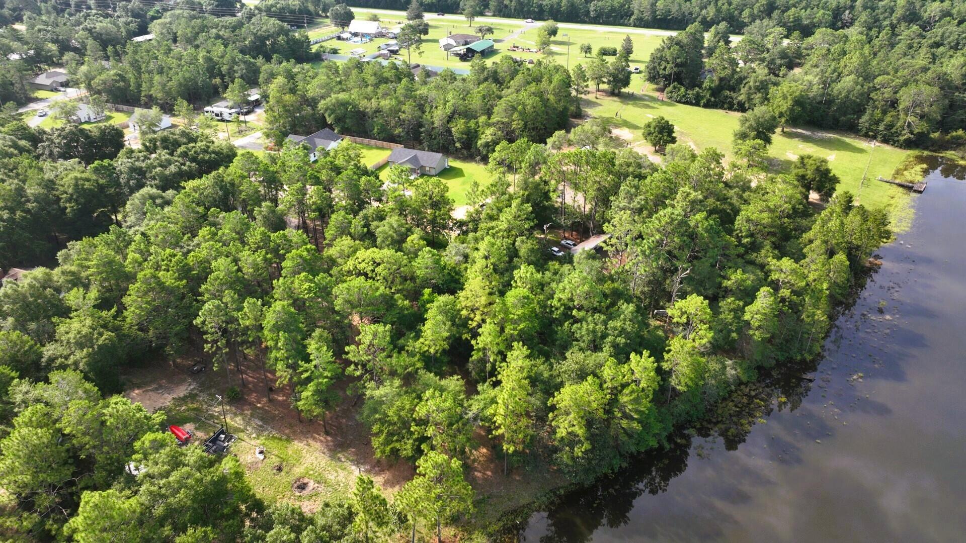 TBD country boulevard, DeFuniak Springs