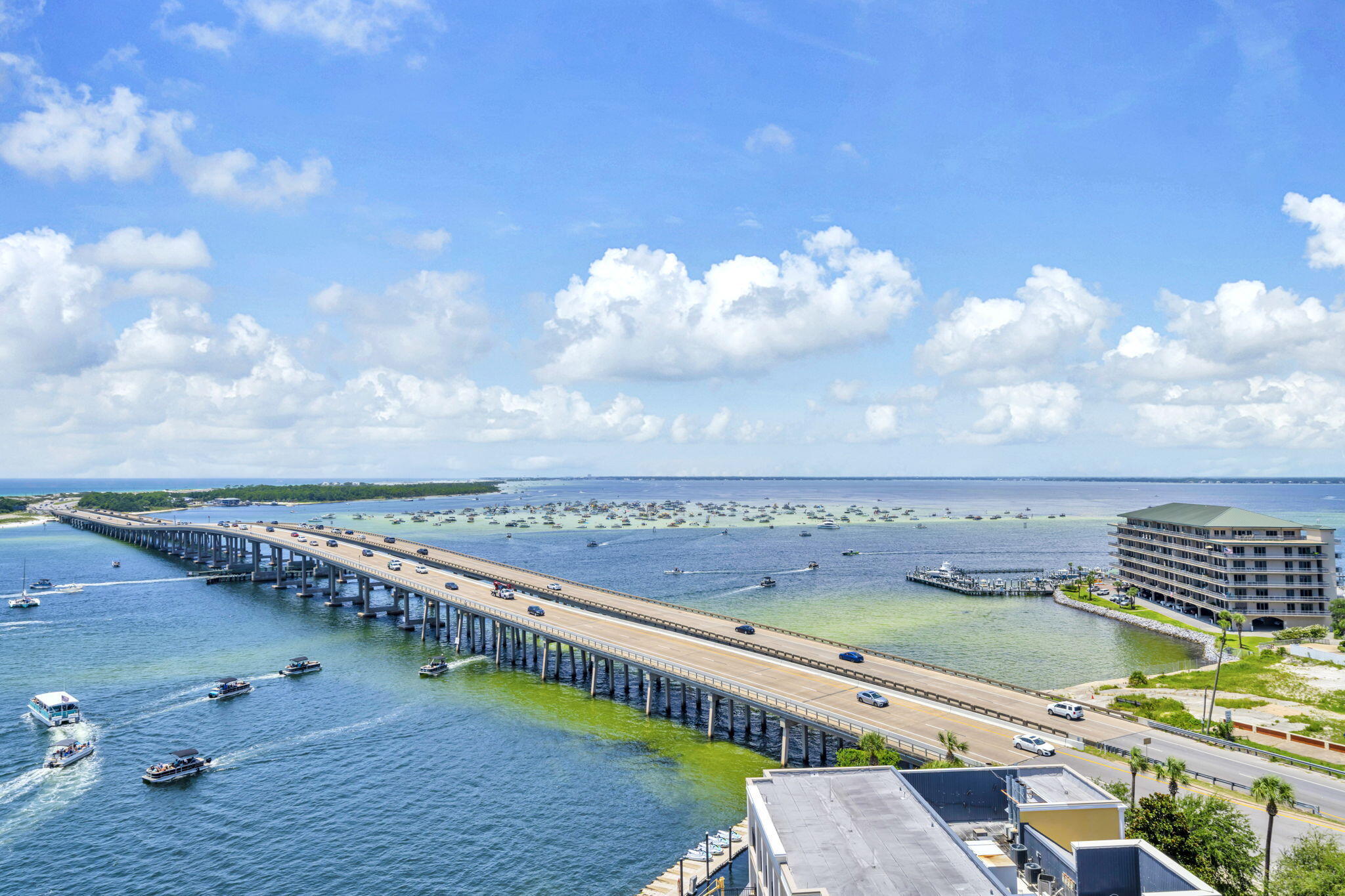 10 Harbor Boulevard W726