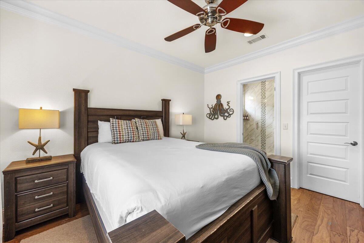 936 Scenic Gulf Drive Drive A