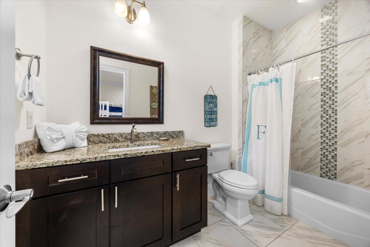 936 Scenic Gulf Drive Drive A