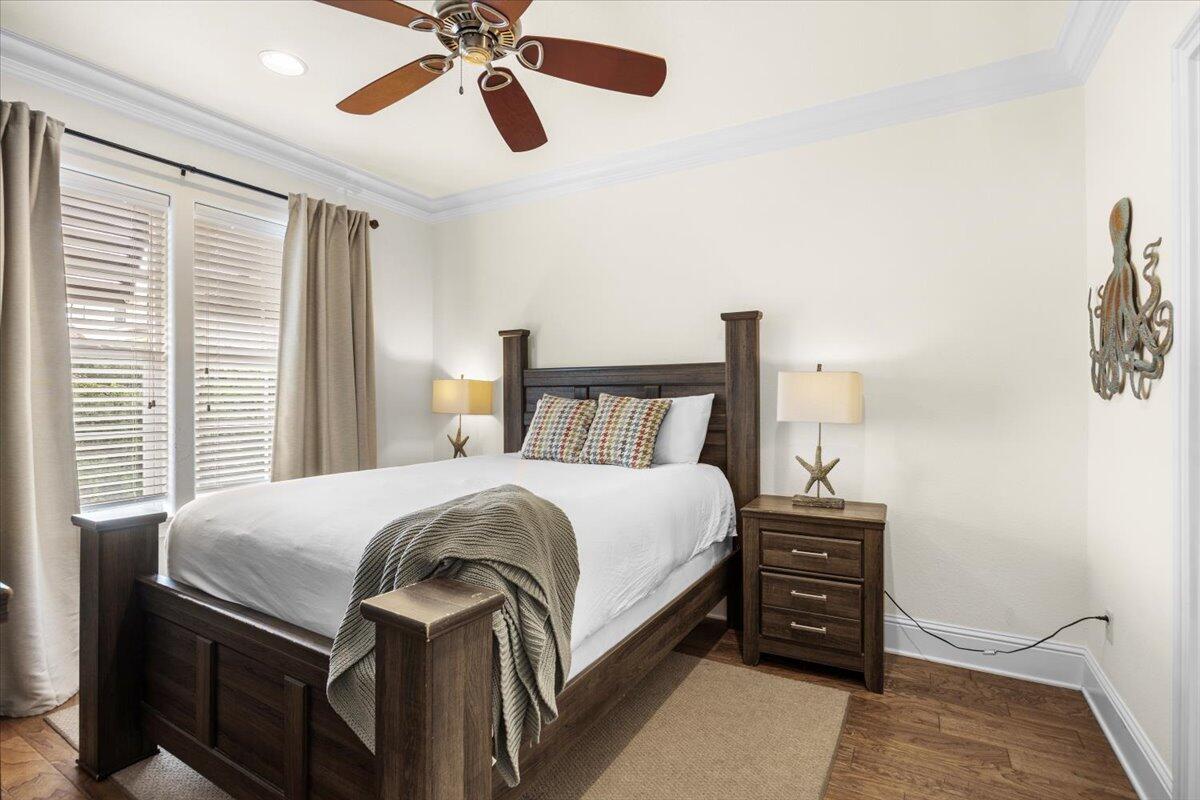 936 Scenic Gulf Drive Drive A
