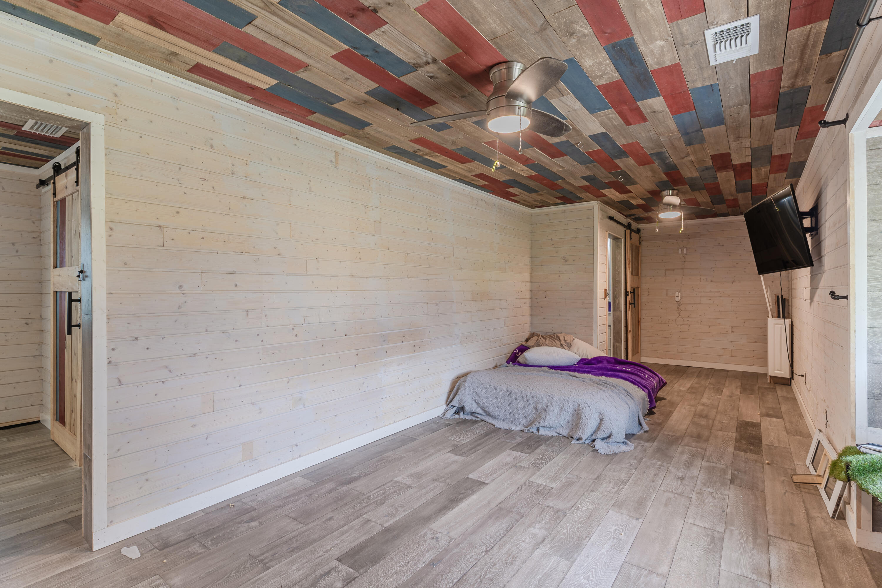 8307 Cluster Road