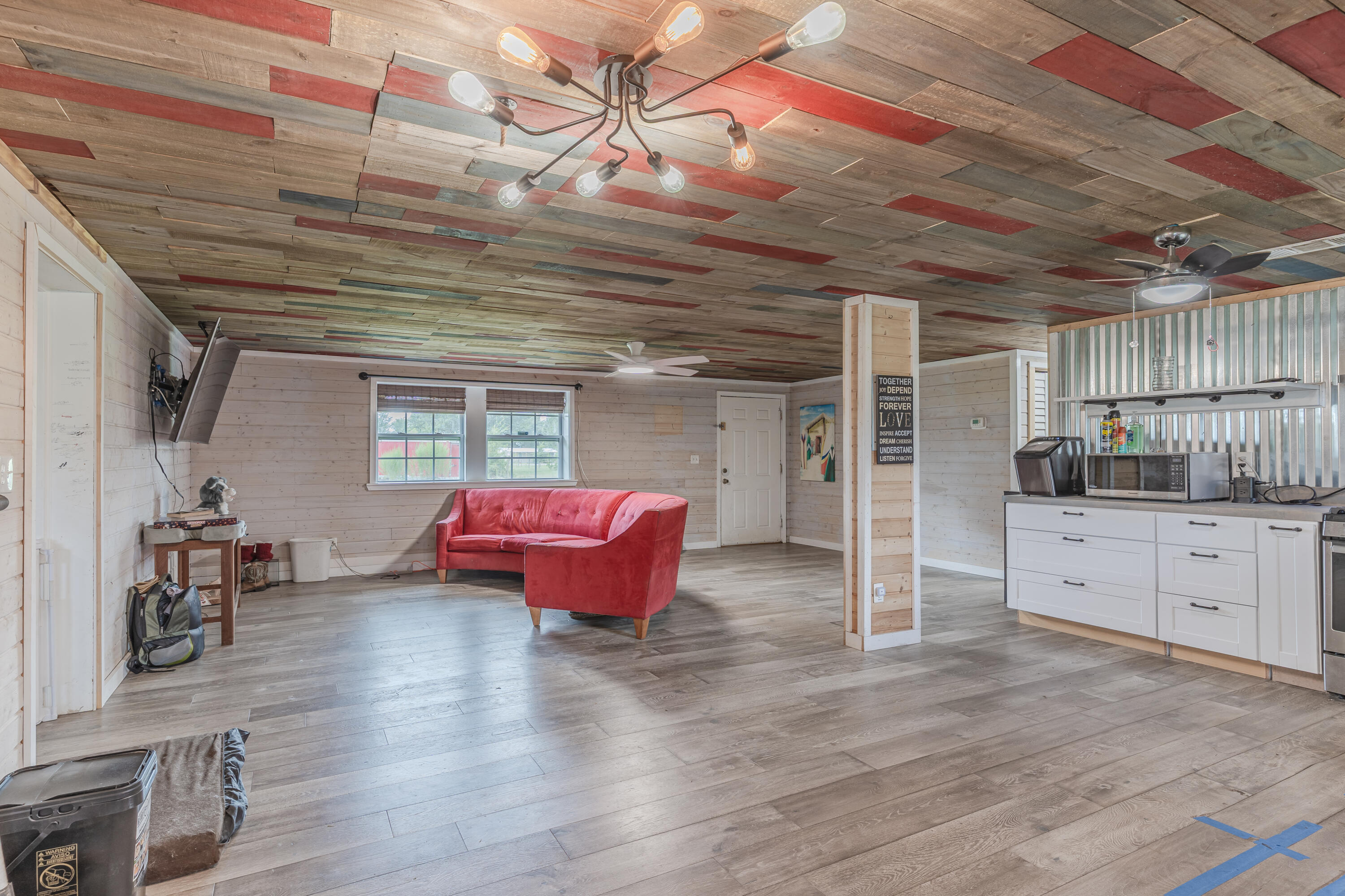 8307 Cluster Road