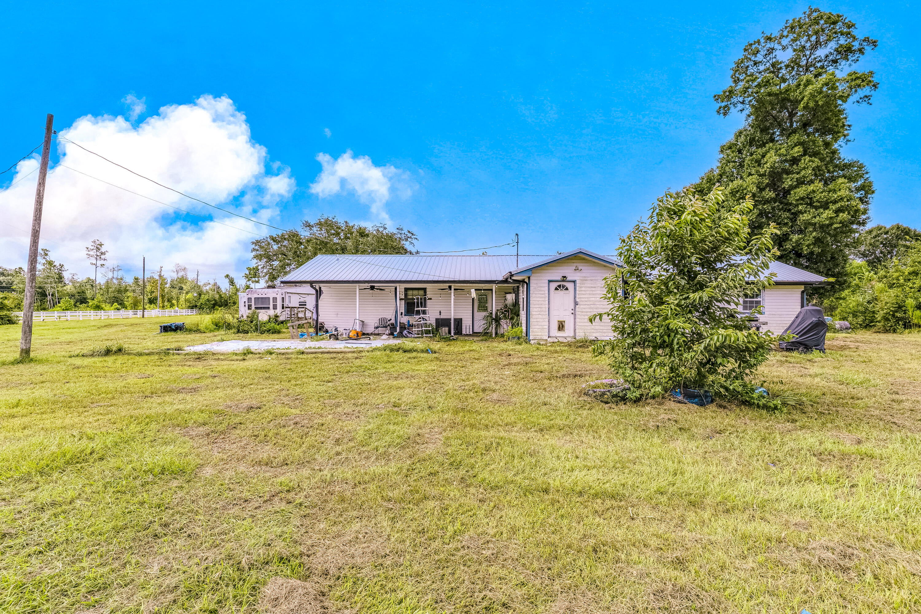 8307 Cluster Road
