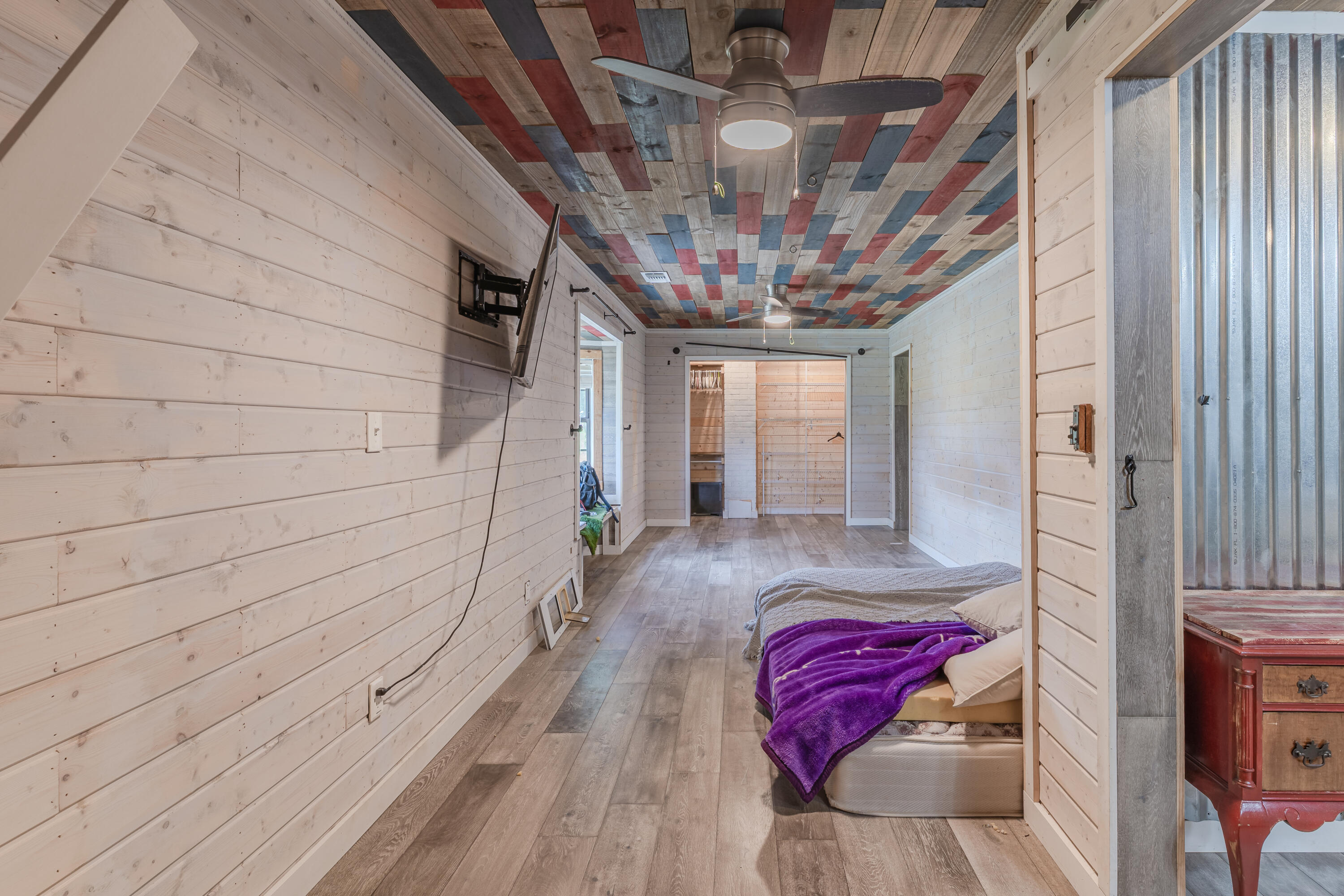 8307 Cluster Road