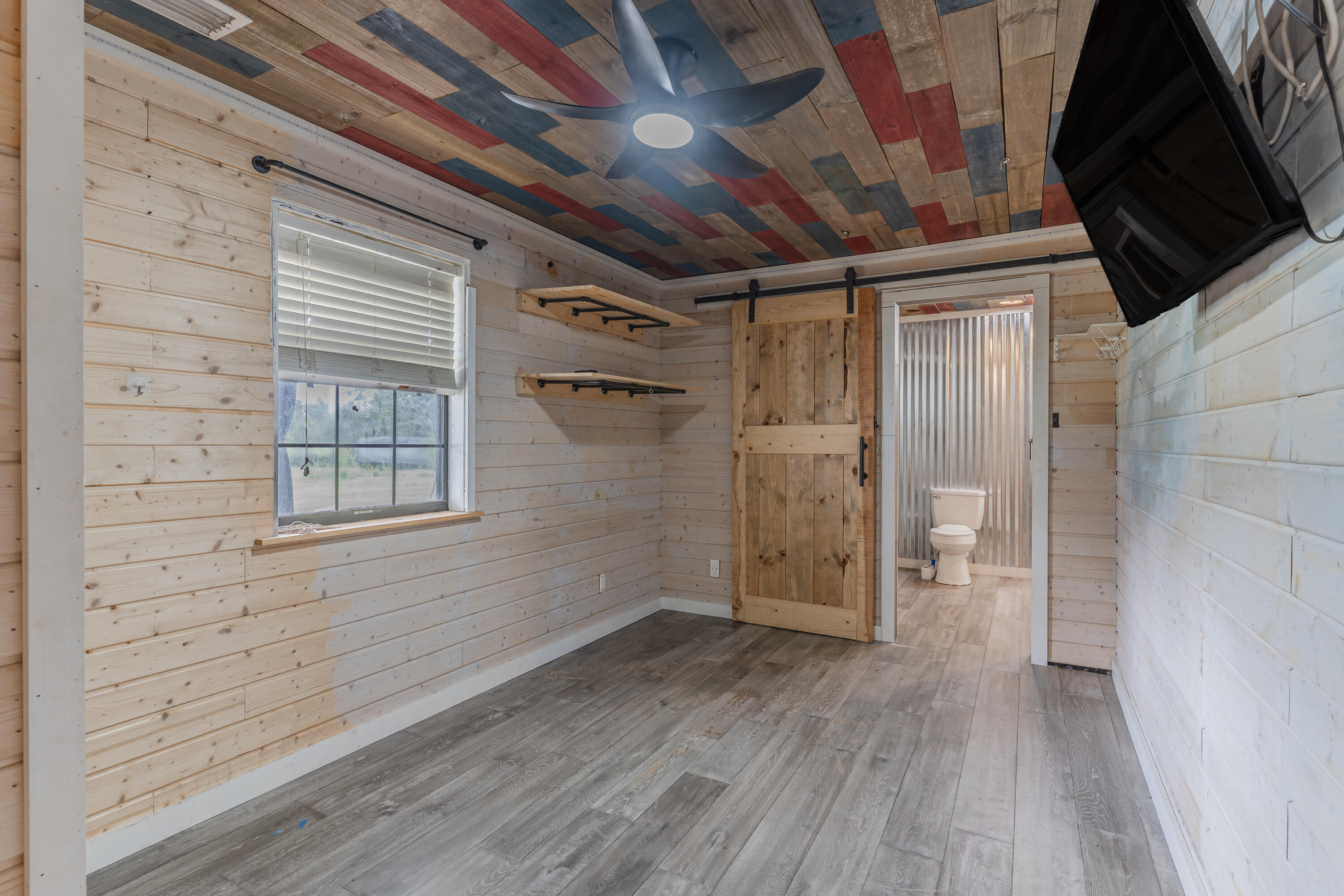 8307 Cluster Road