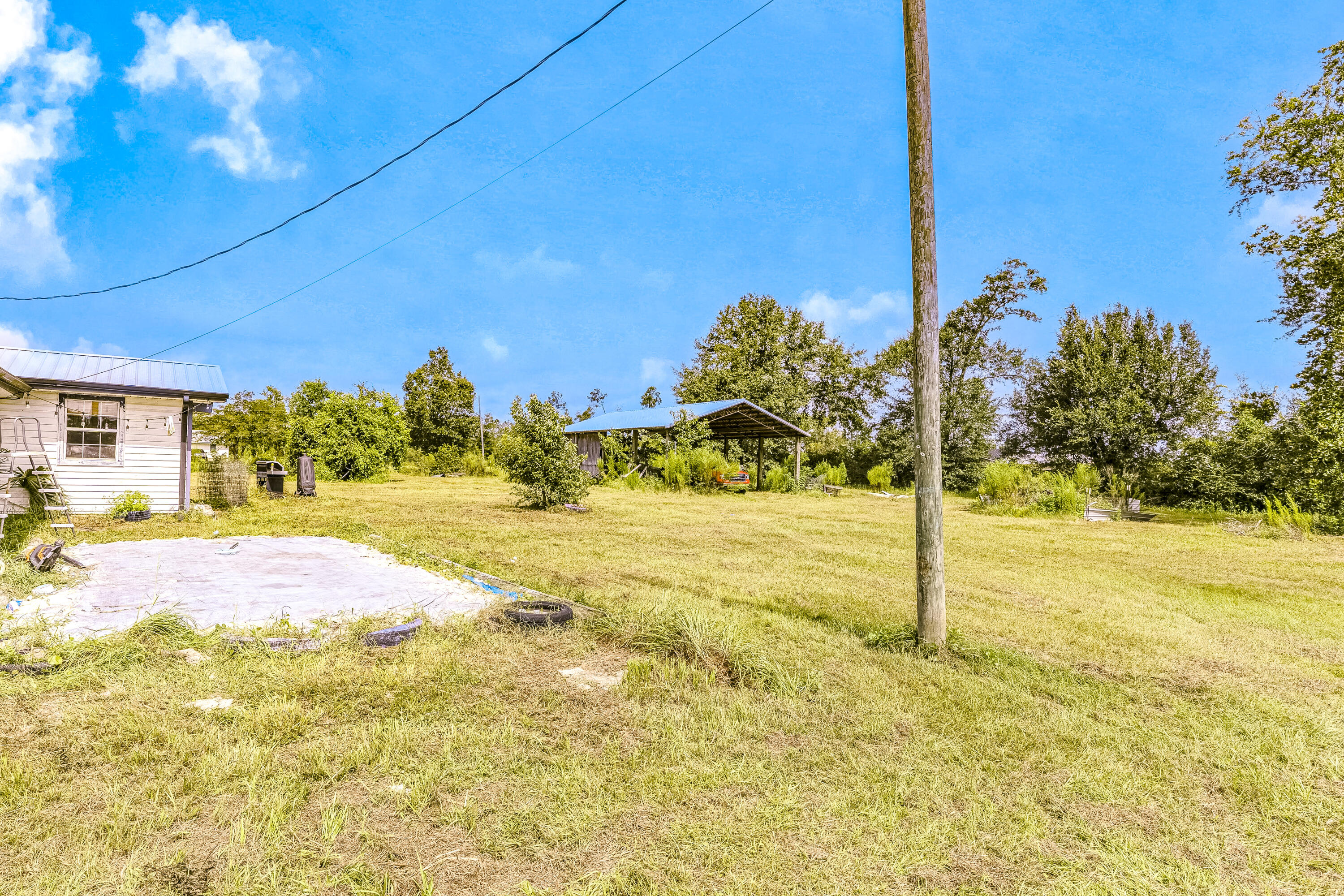 8307 Cluster Road