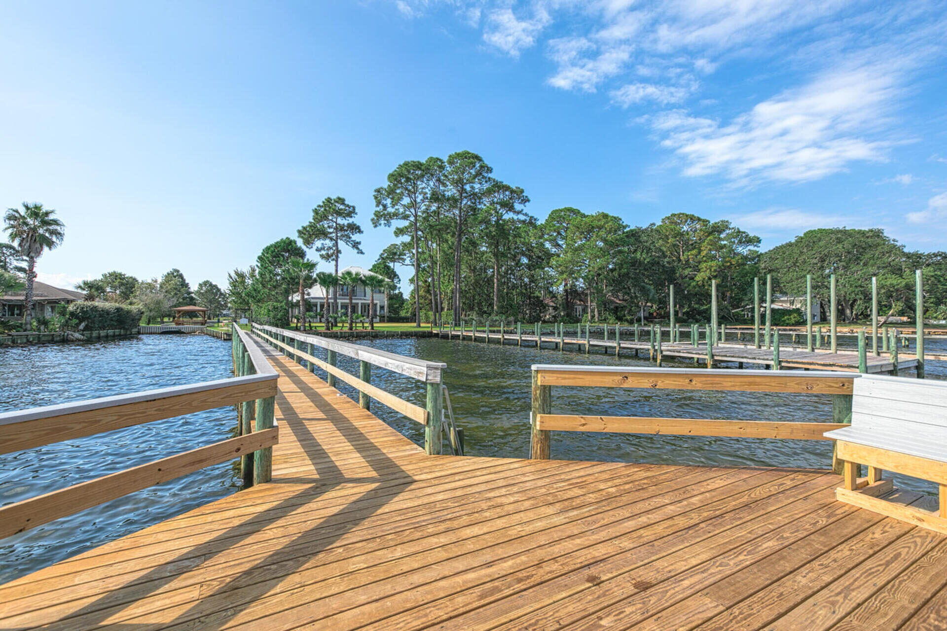 101 Bay Haven Court