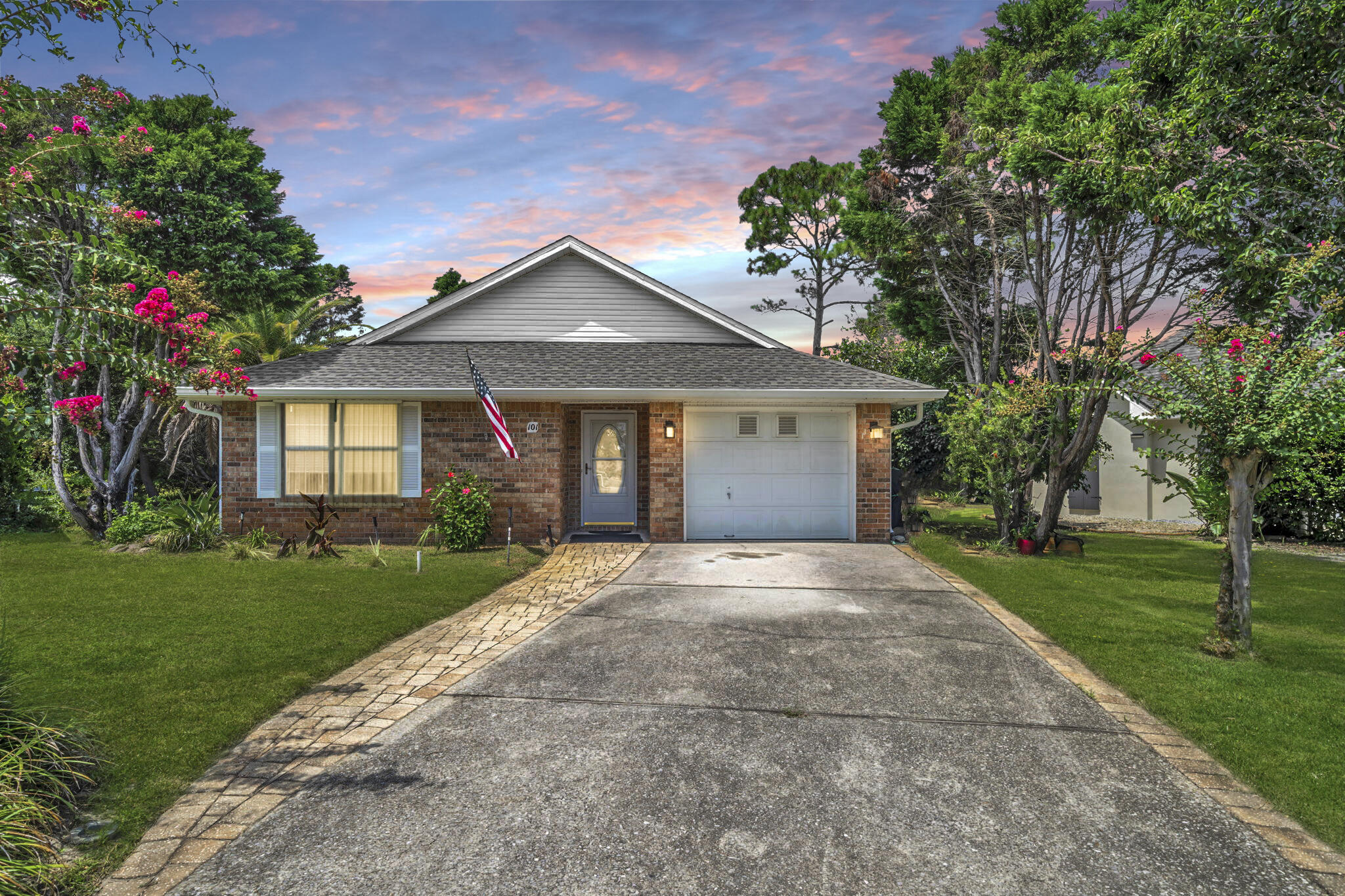 101 Bay Haven Court