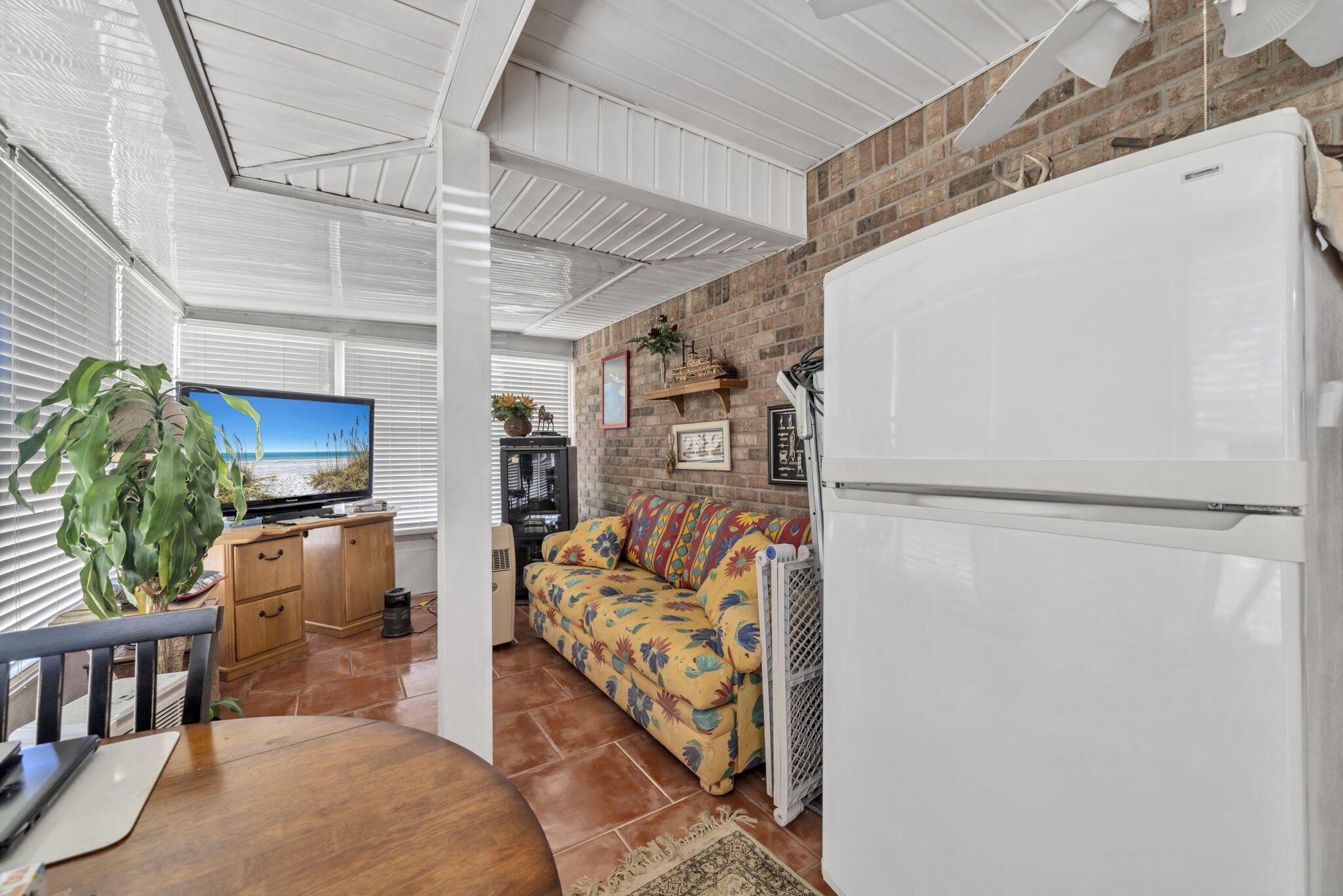 101 Bay Haven Court