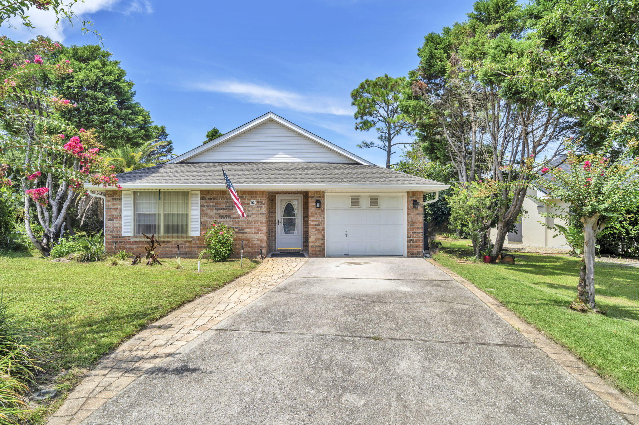 101 Bay Haven Court