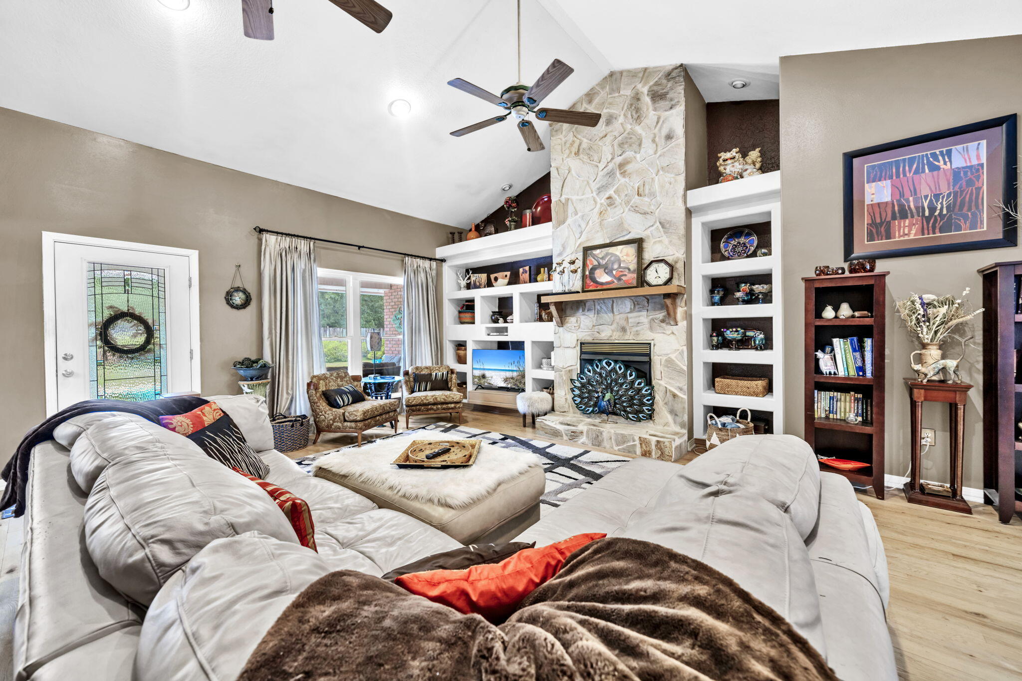 3467 Buckhorn Drive