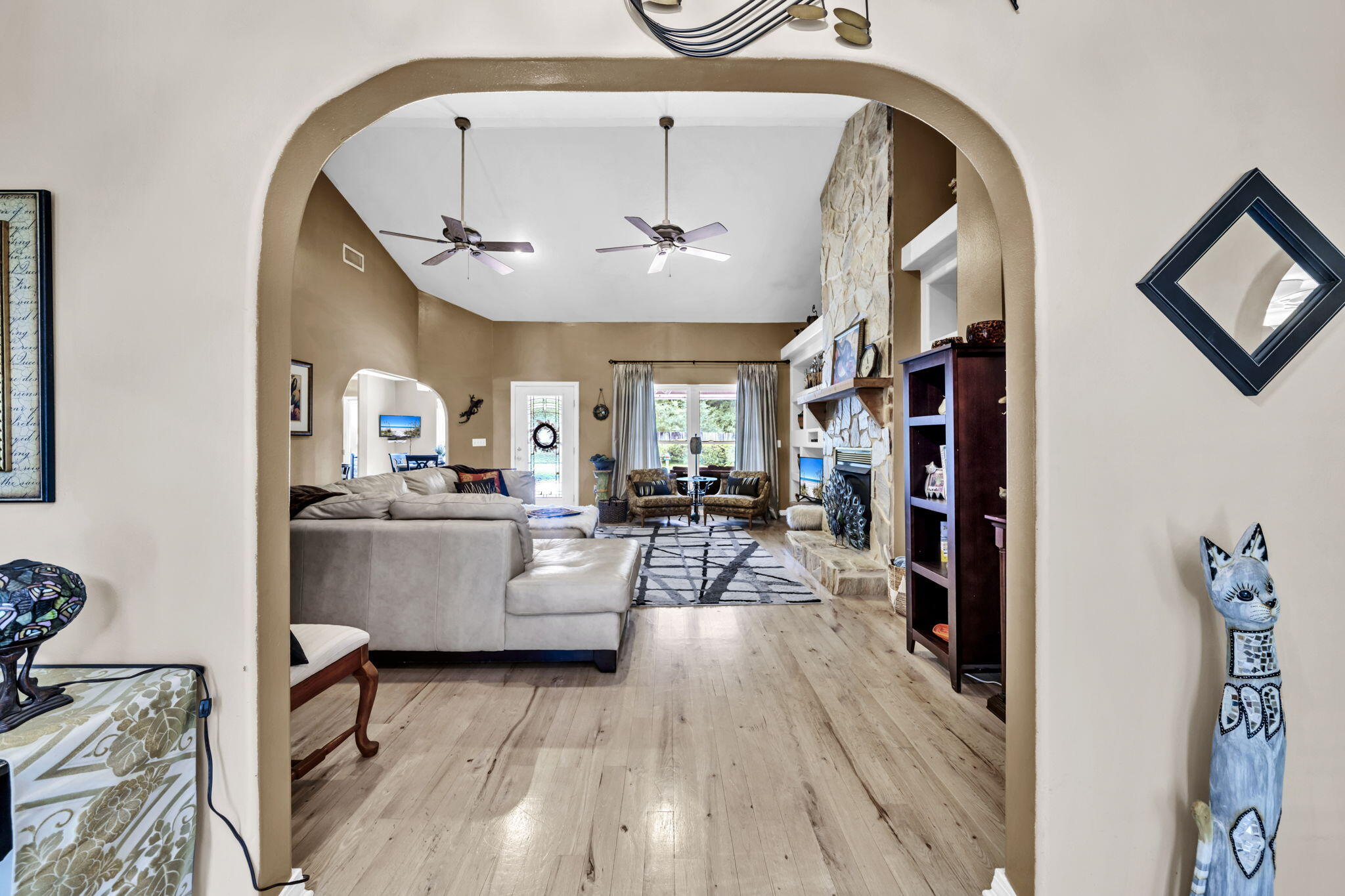 3467 Buckhorn Drive