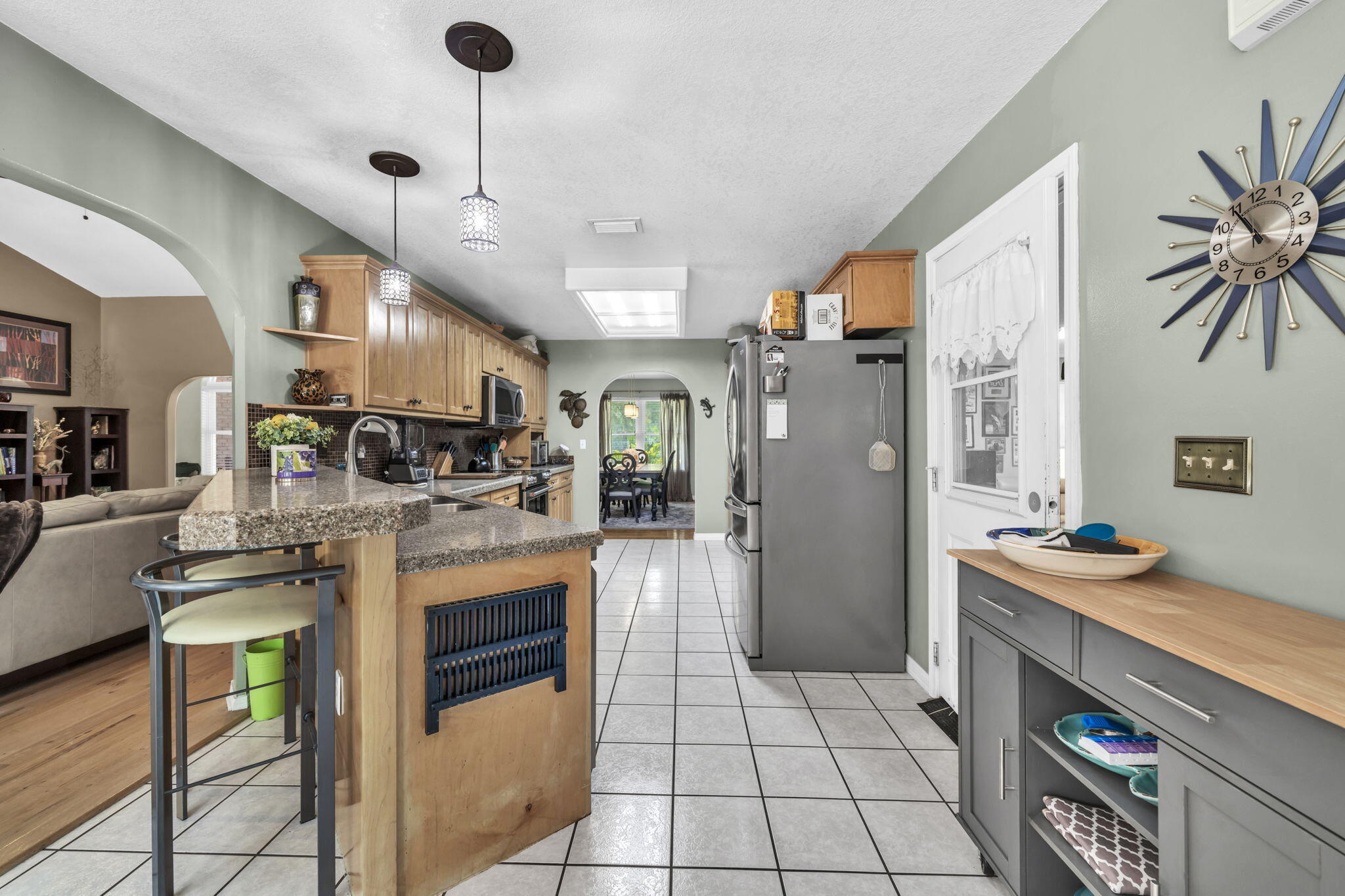 3467 Buckhorn Drive