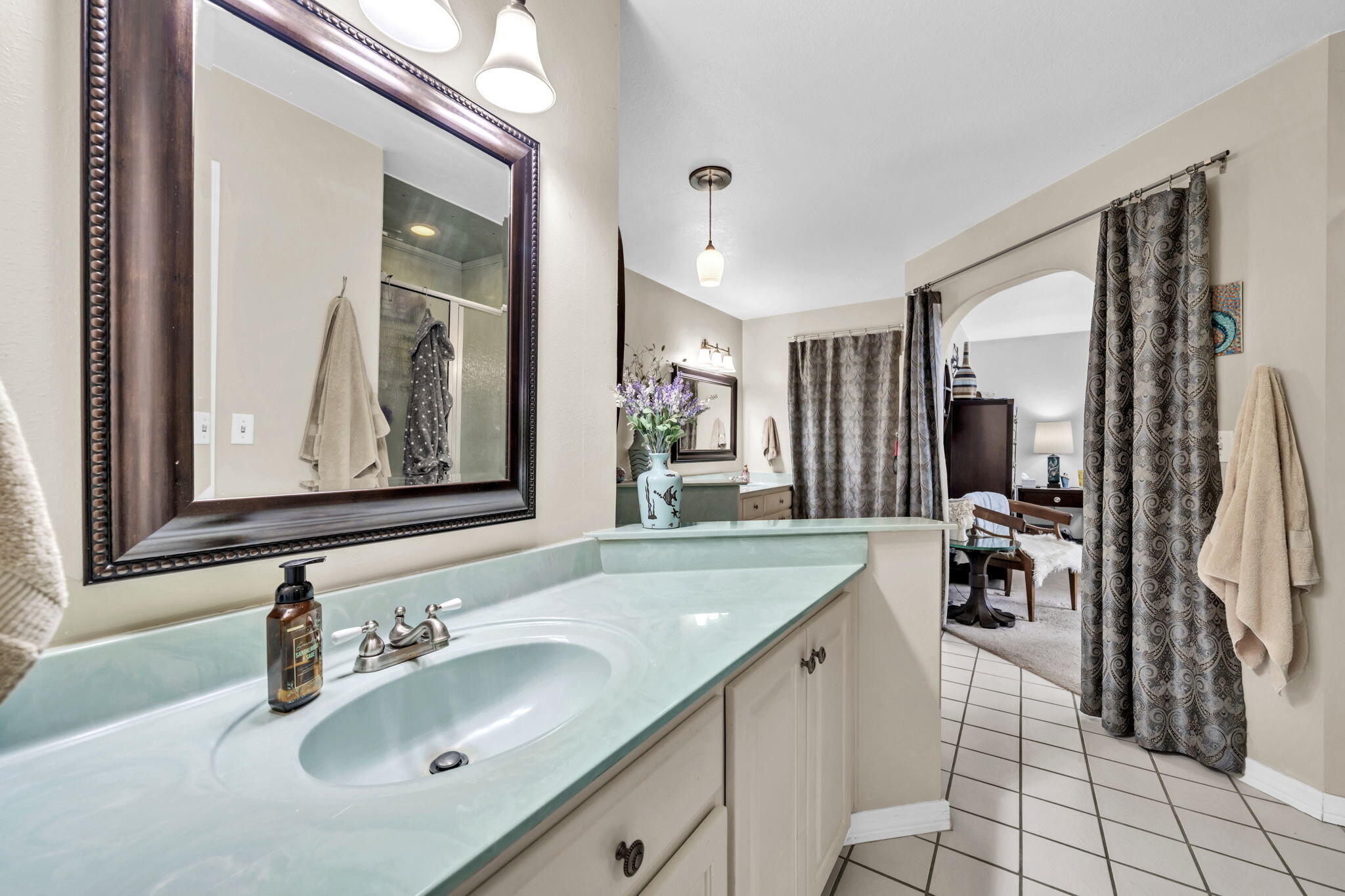 3467 Buckhorn Drive