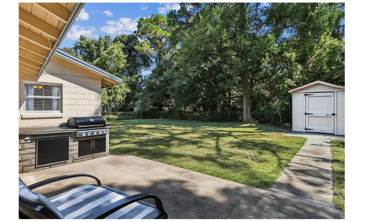 224 SW Rose Marie Lane