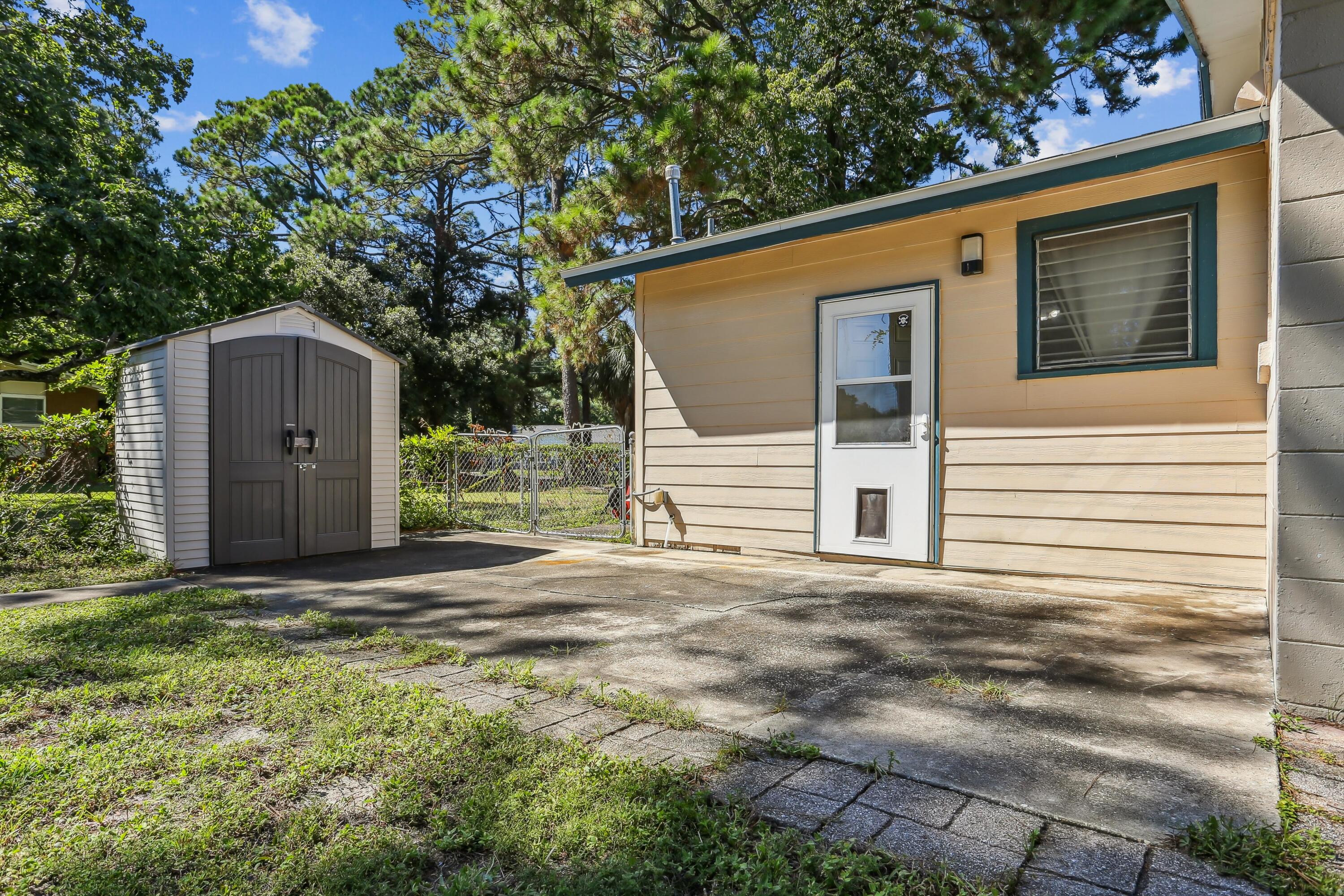 224 SW Rose Marie Lane