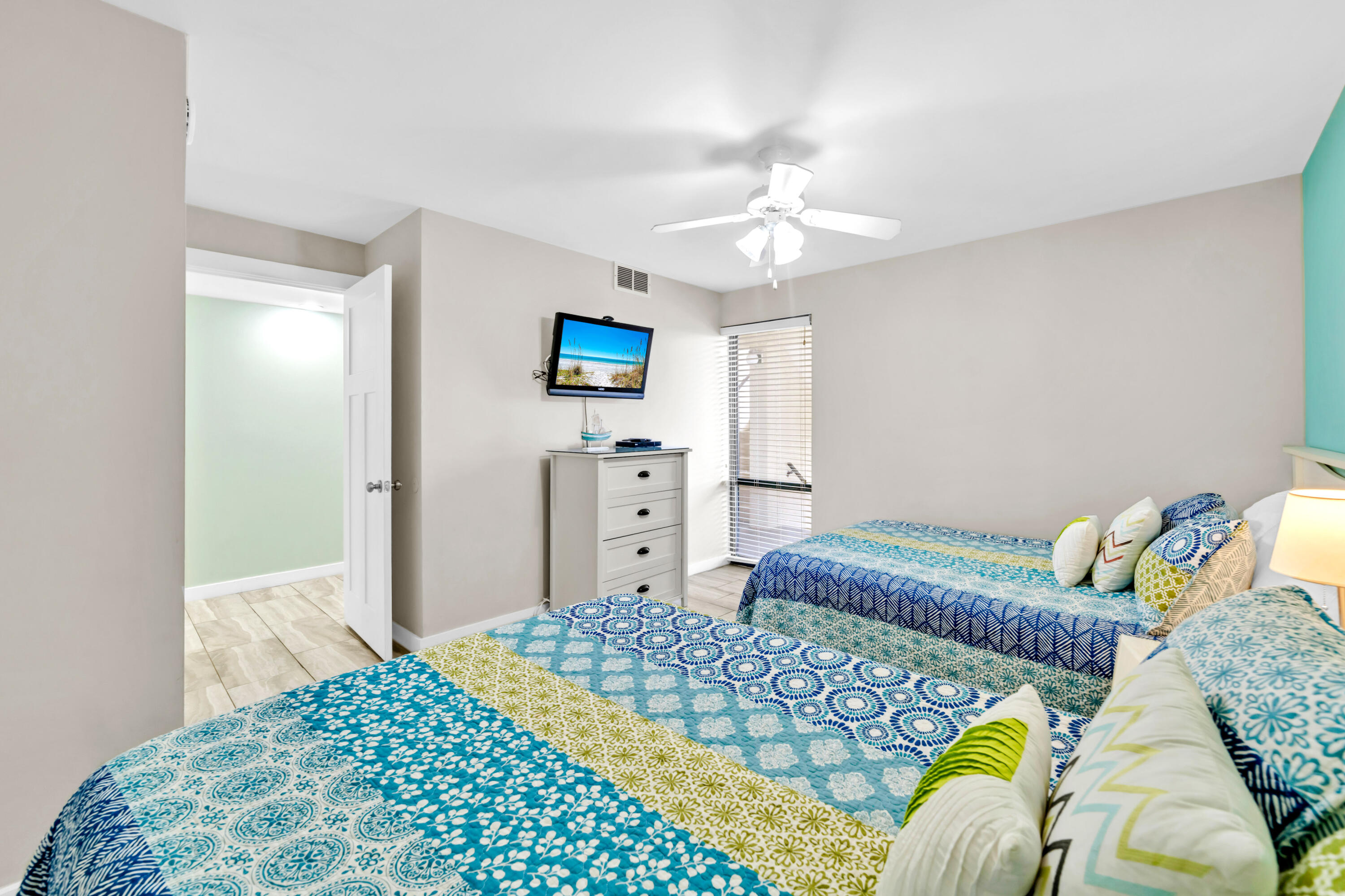 11619 Front Beach Road 511