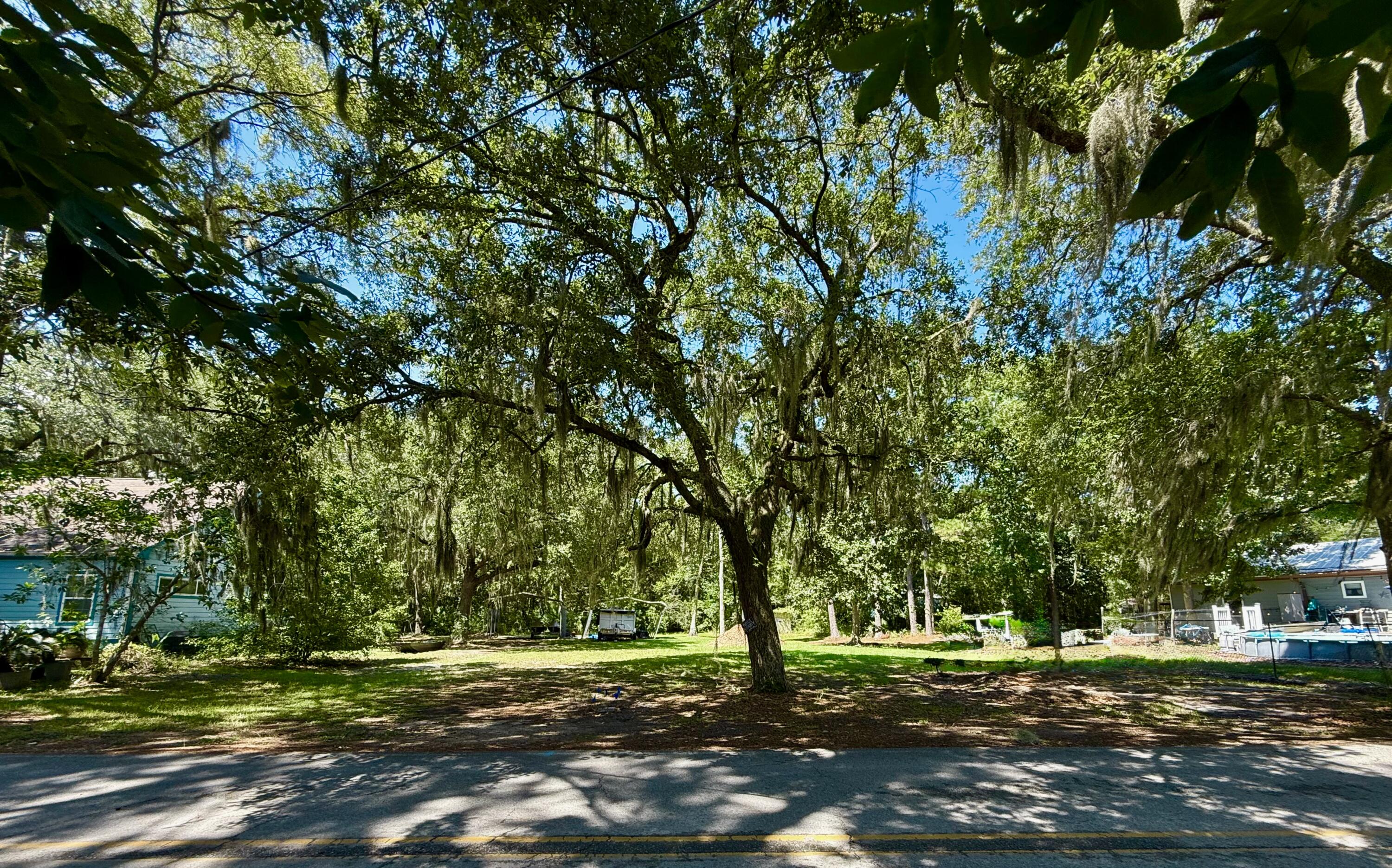 Lot 2 & 3 Pitts Bayshore Drive