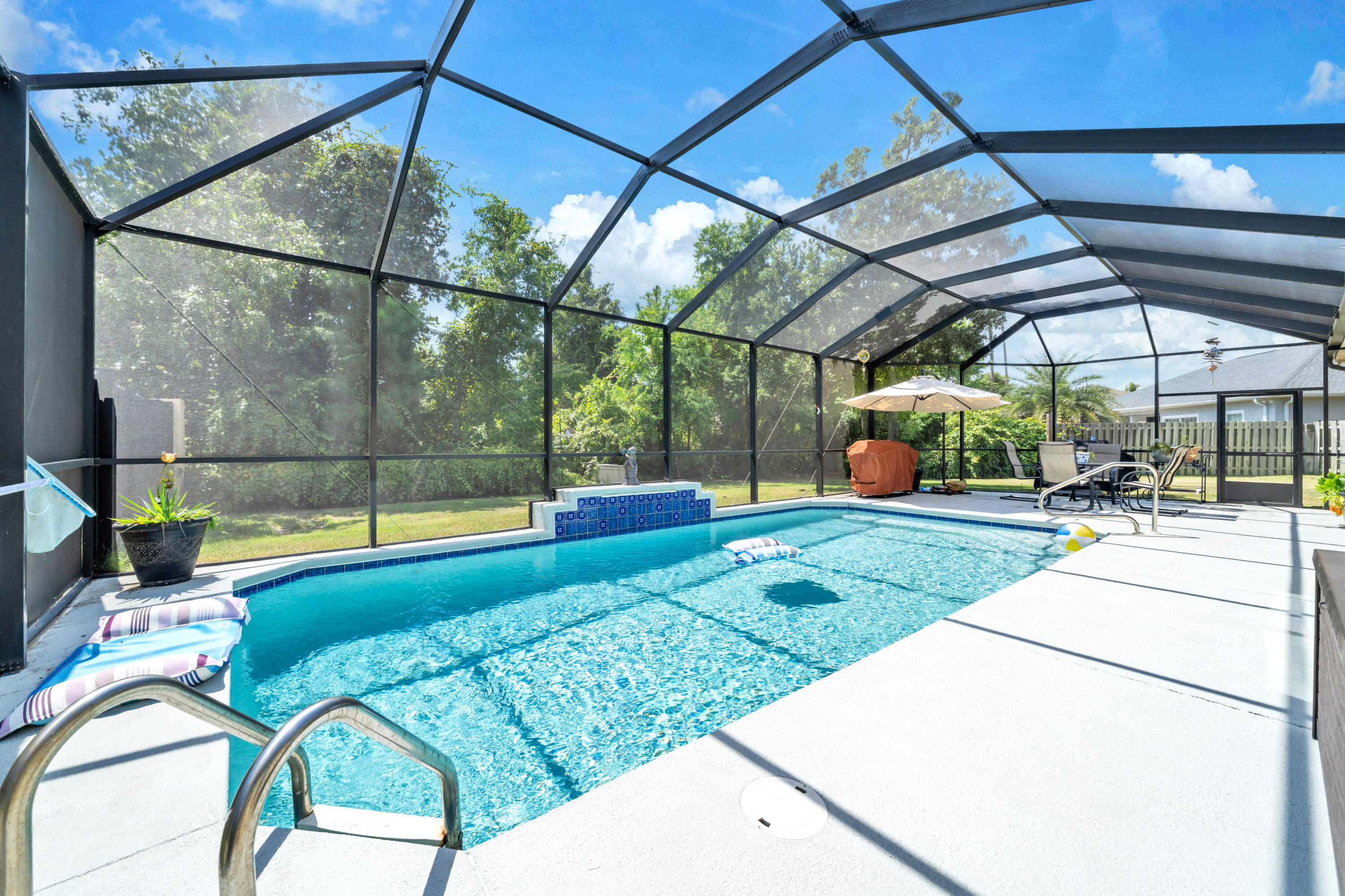 2602 Magnolia Point Circle