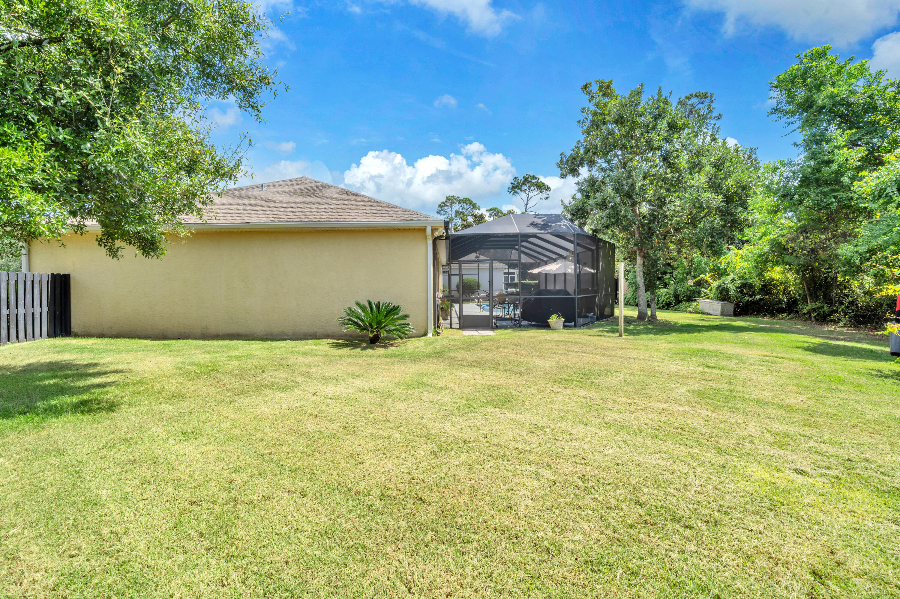 2602 Magnolia Point Circle