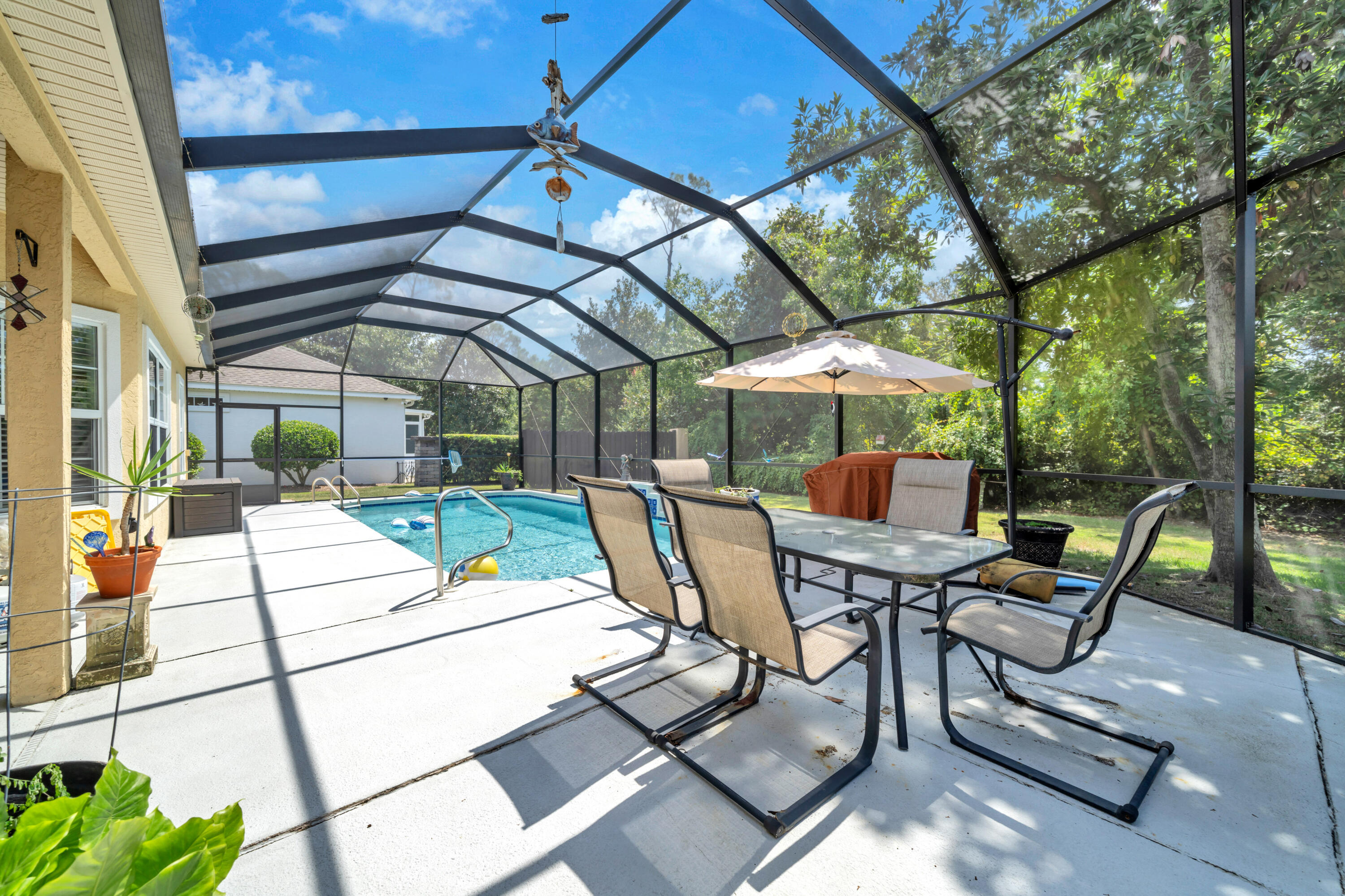 2602 Magnolia Point Circle