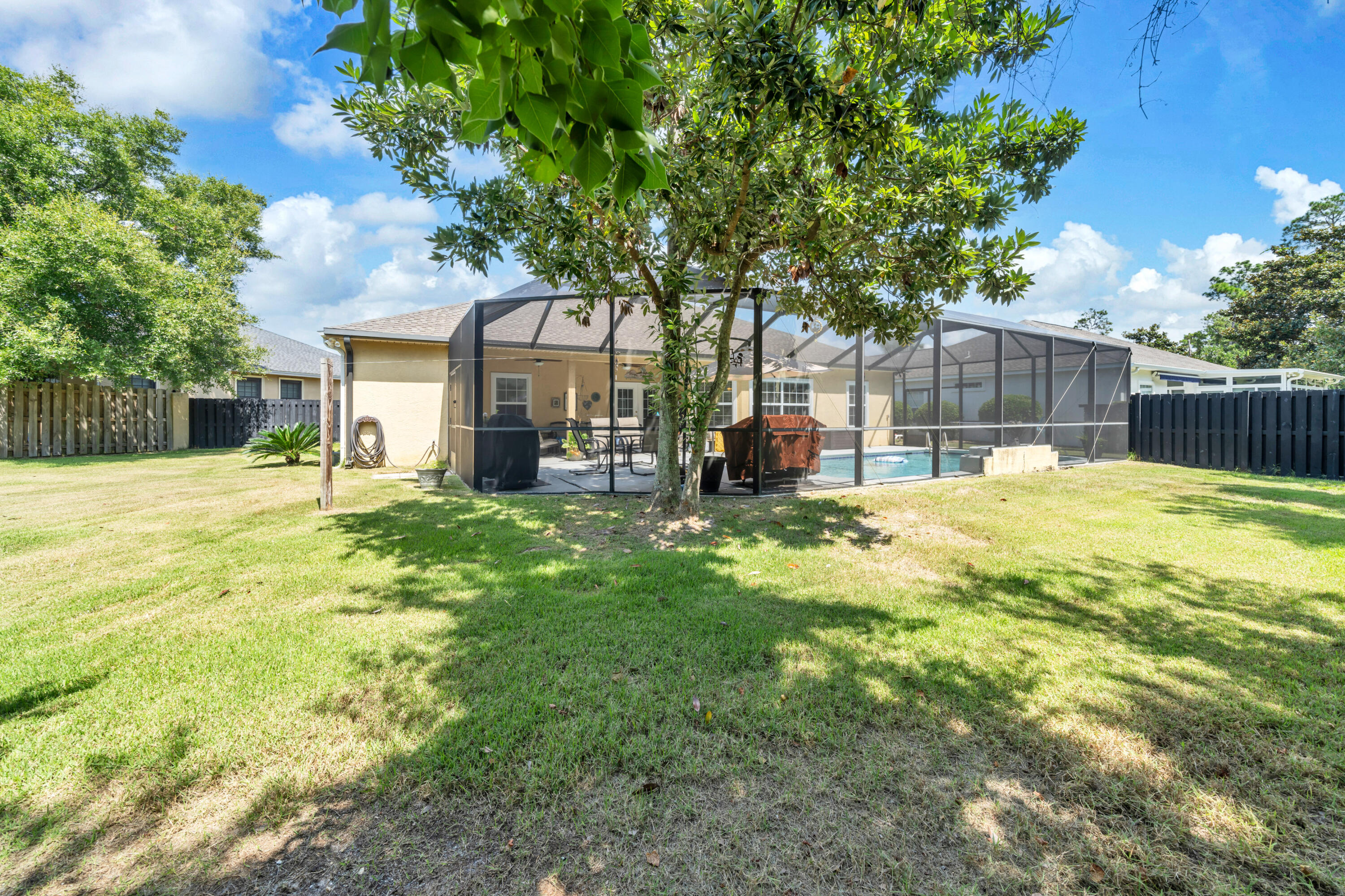 2602 Magnolia Point Circle