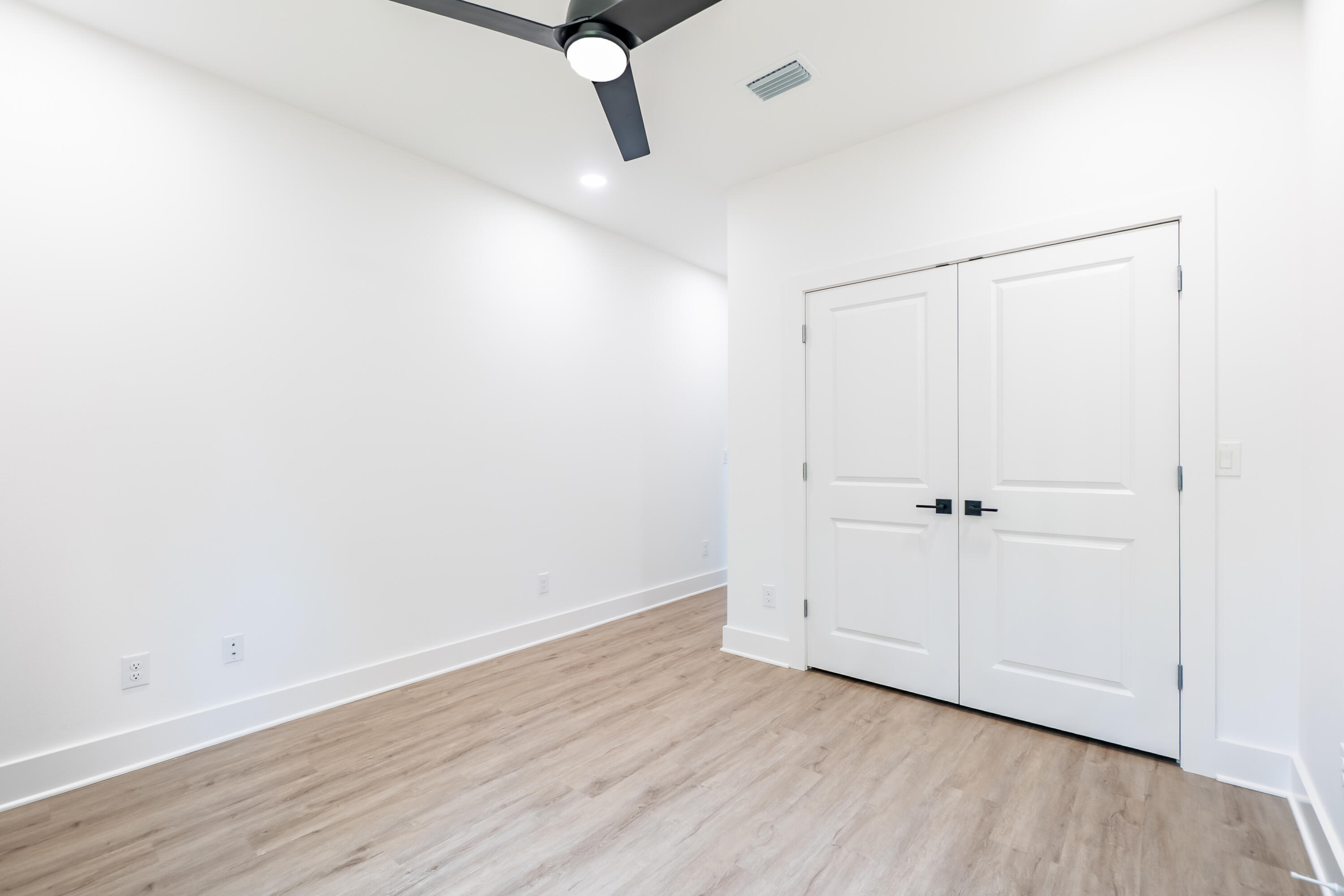 6647 Desoto Street