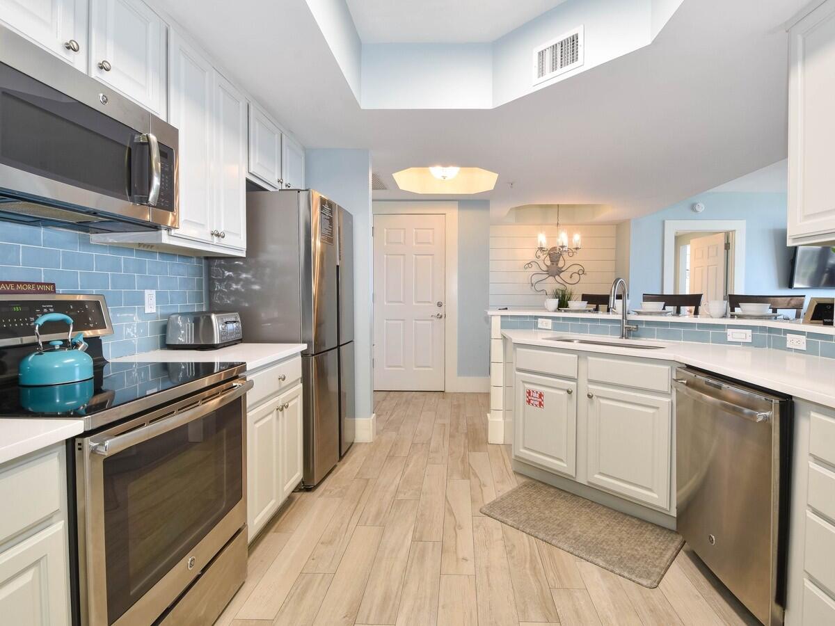 15100 Emerald Coast Parkway 1202