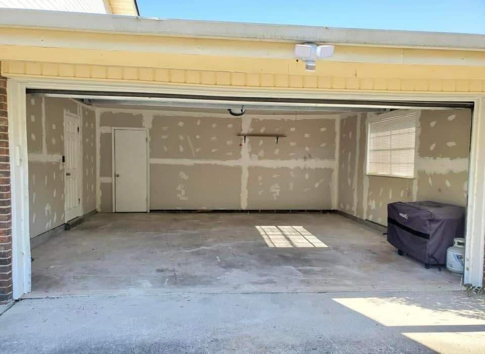 20 E Casa Loma Drive