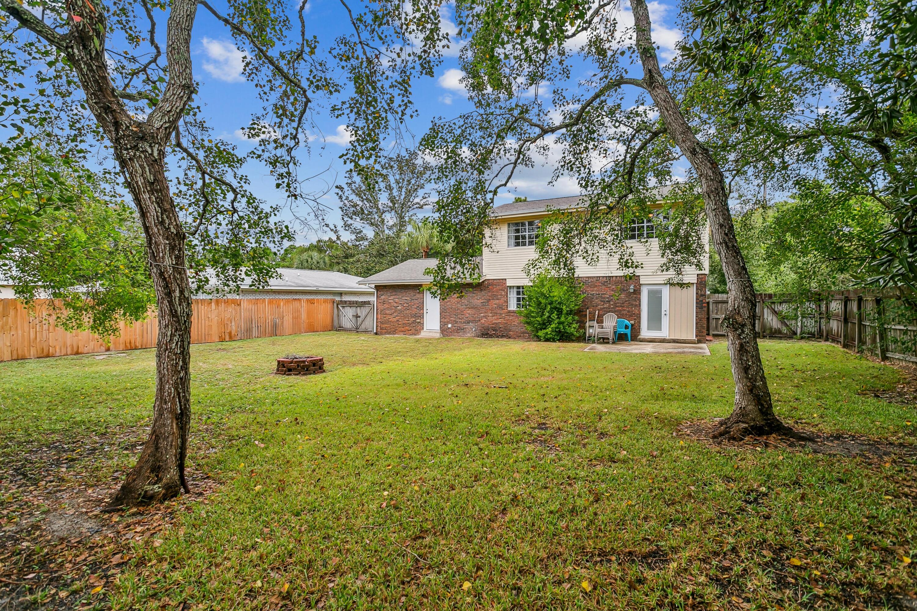 20 E Casa Loma Drive
